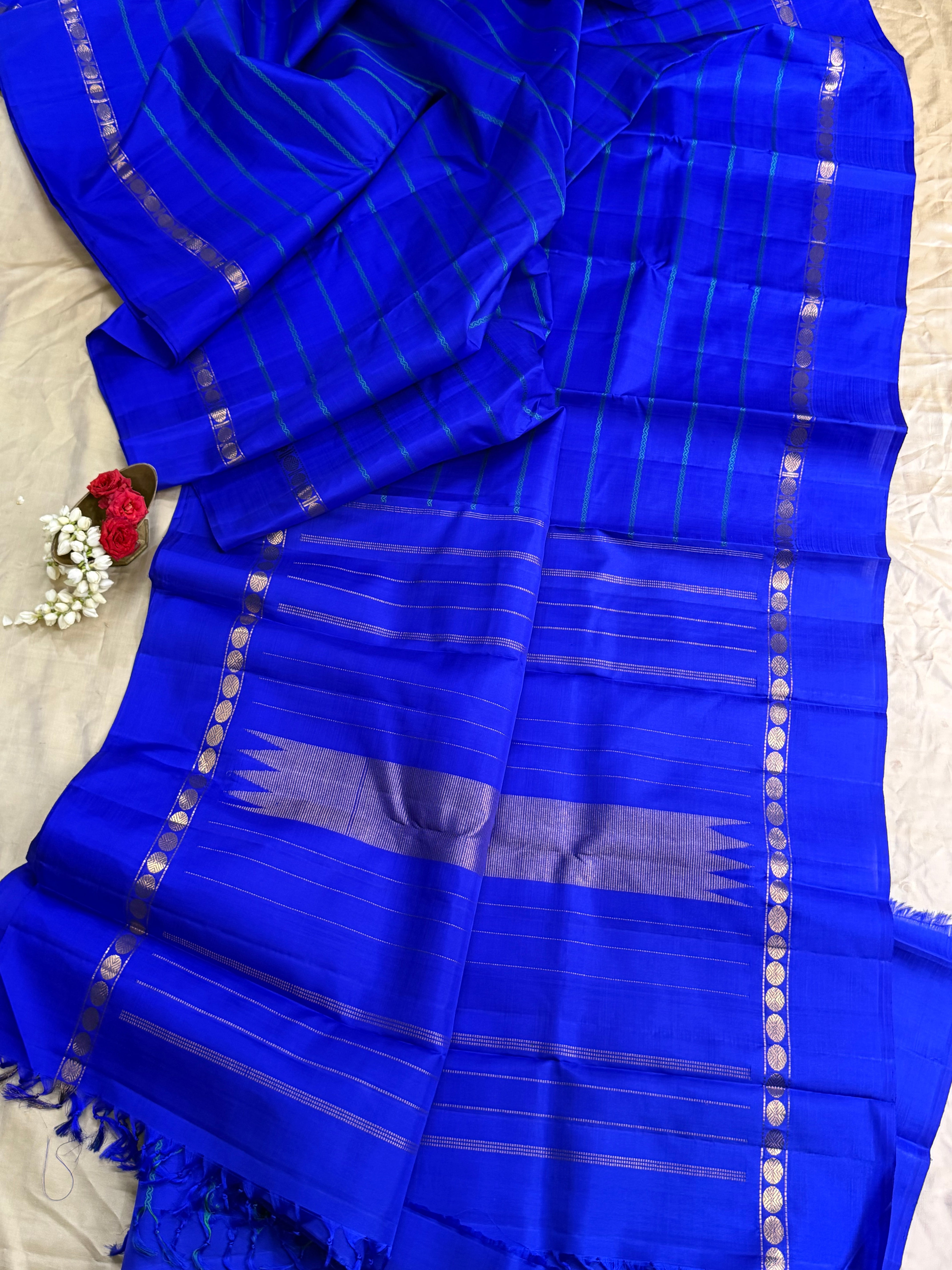 Royal blue veldhari/ Arani silk