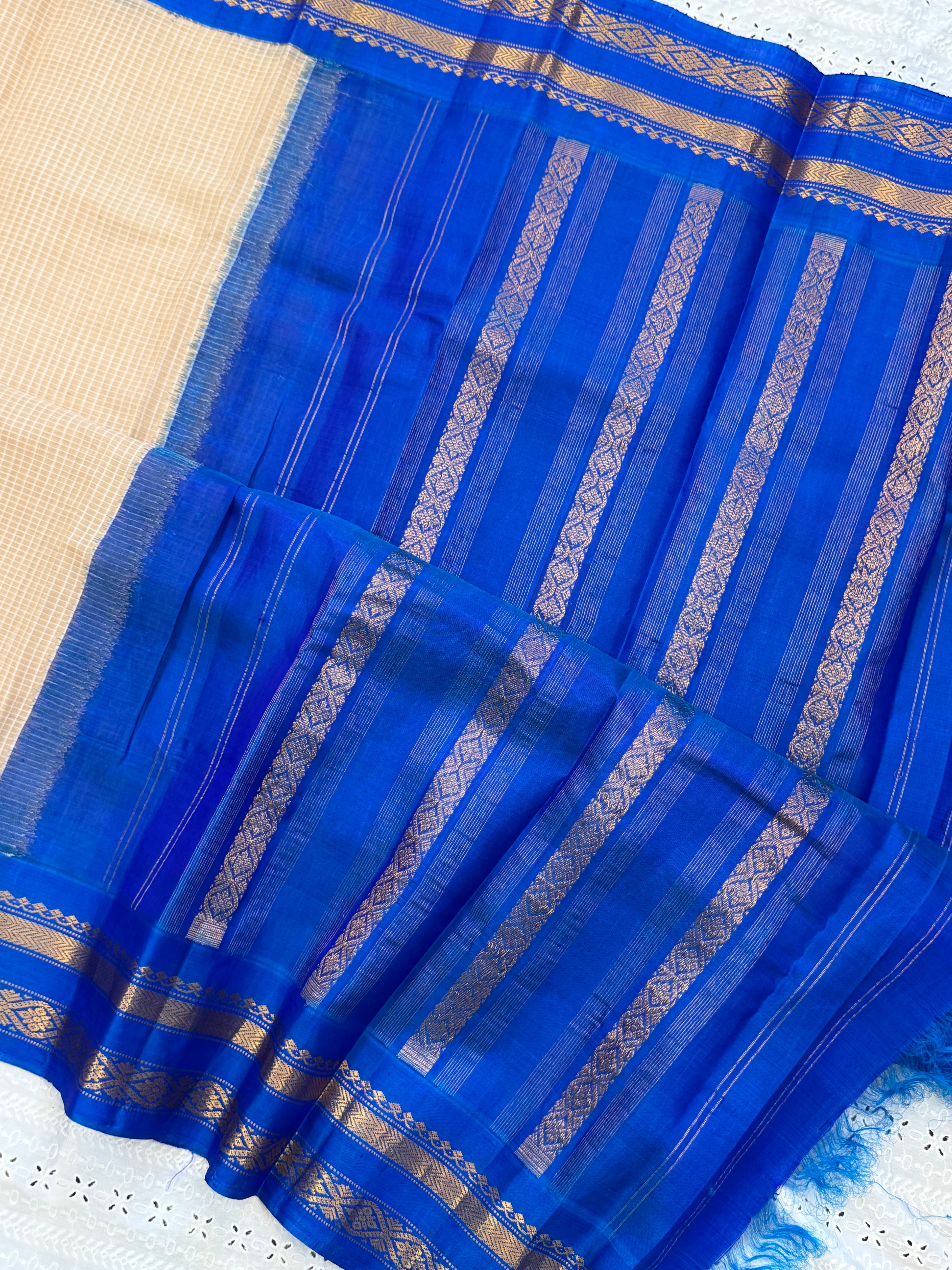 Beige and blue / Gadwal cotton - No Blouse CLSA9308