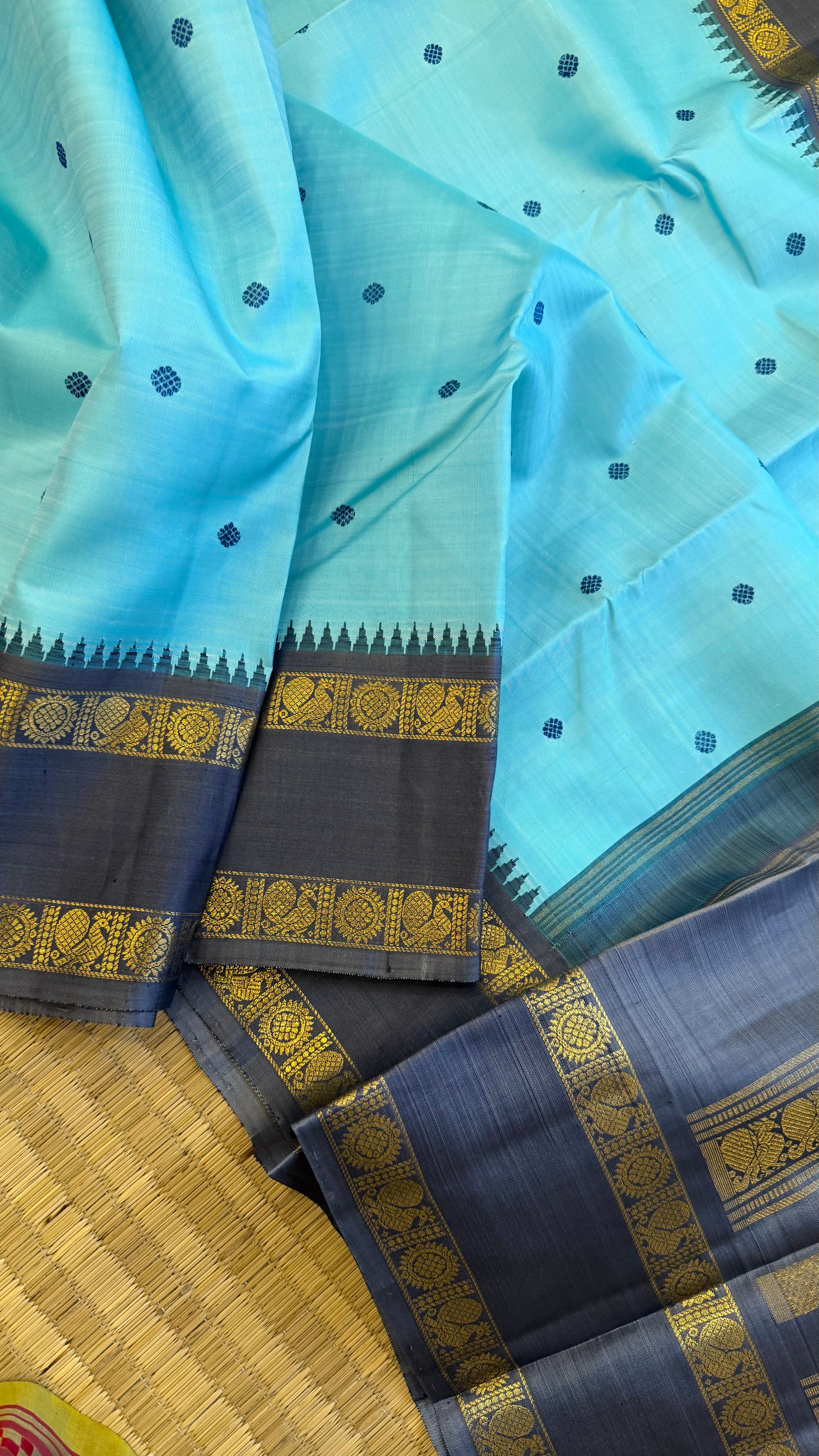 Akash blue Kai Korvai / Kanjipuram silk