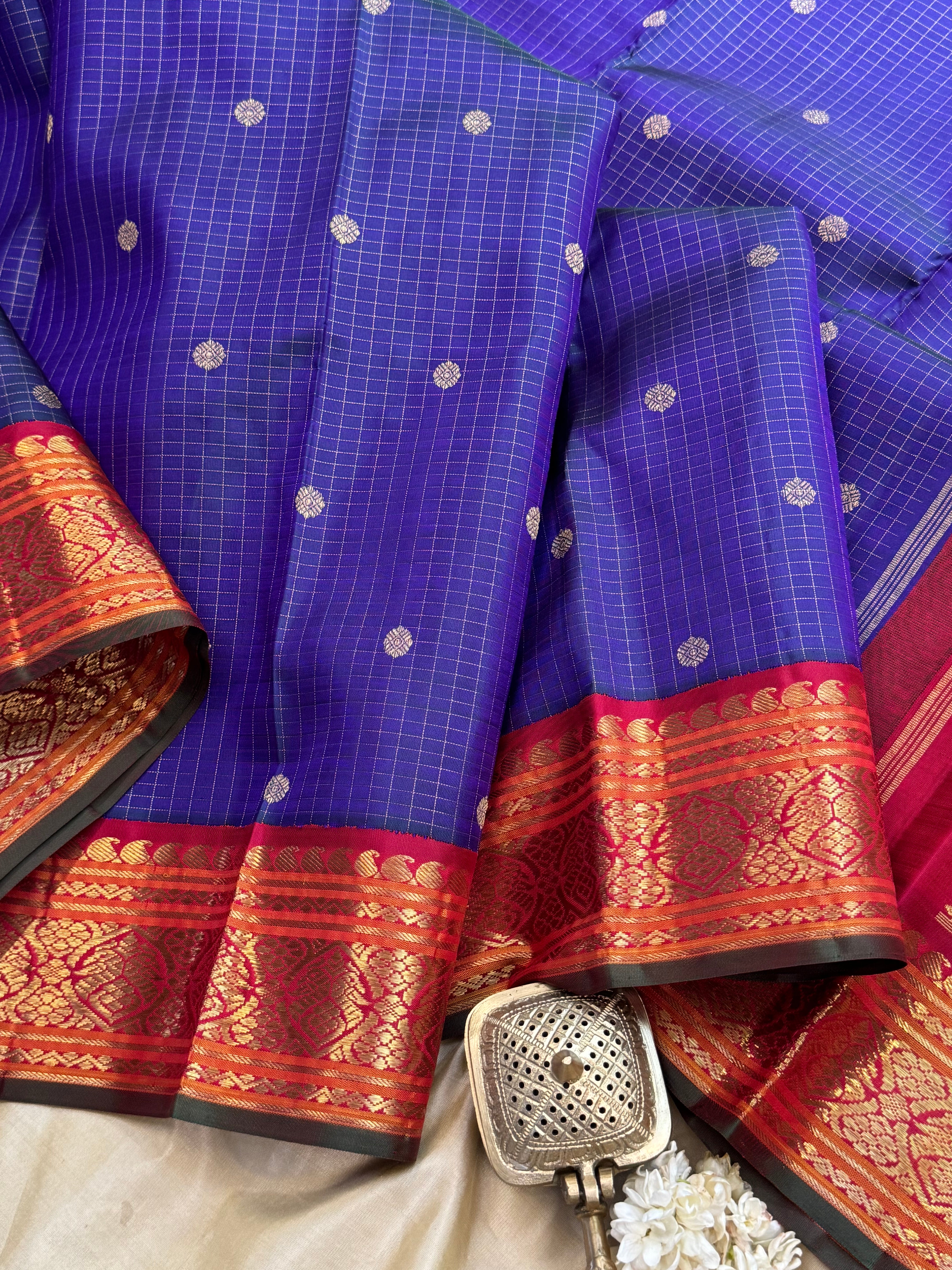 Purplish blue zari kattam Araku kai korvai/ Kanjipuram silk CLSA8677