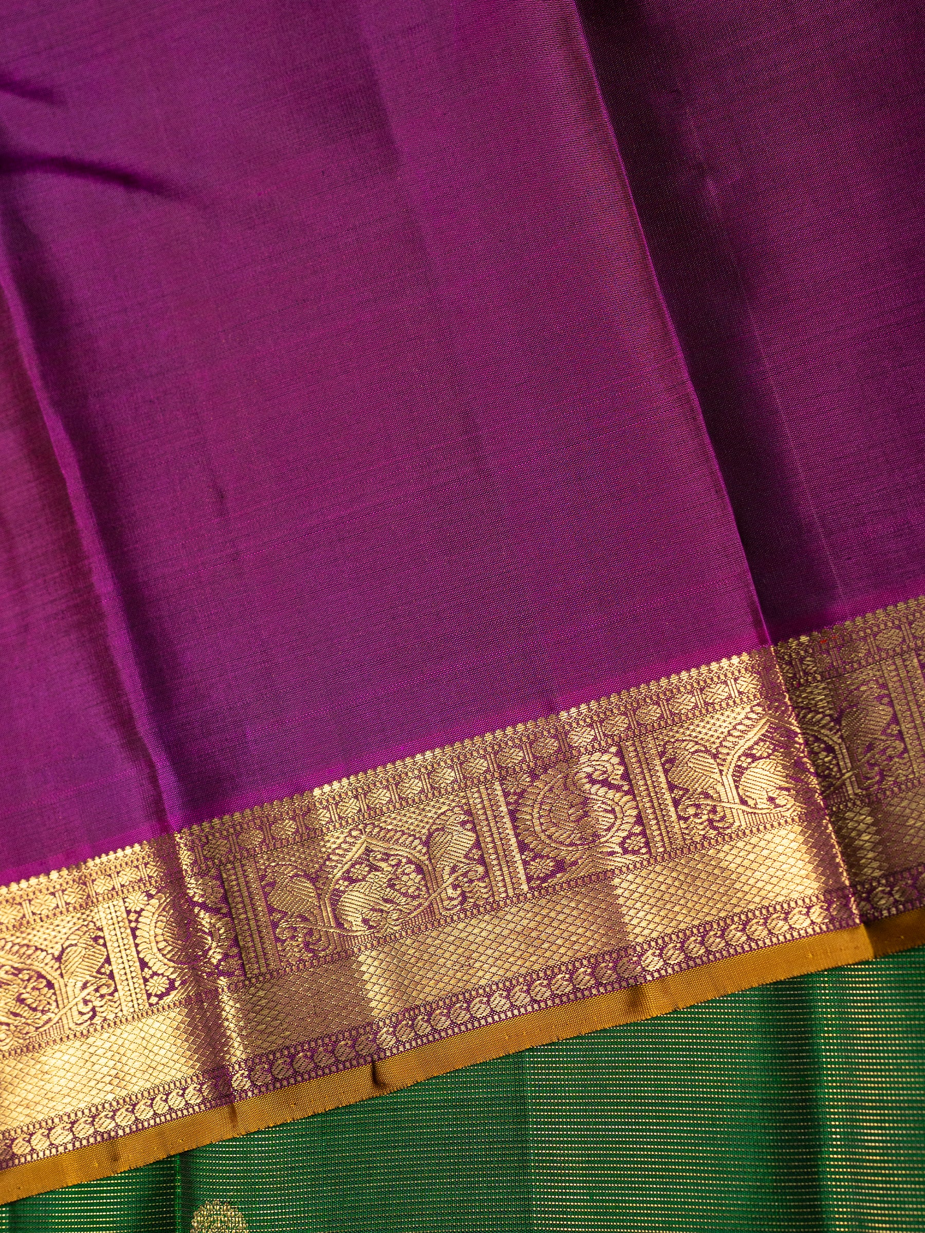 Dark green vairaoosi Kanjipuram Silk Saree CLSA10160