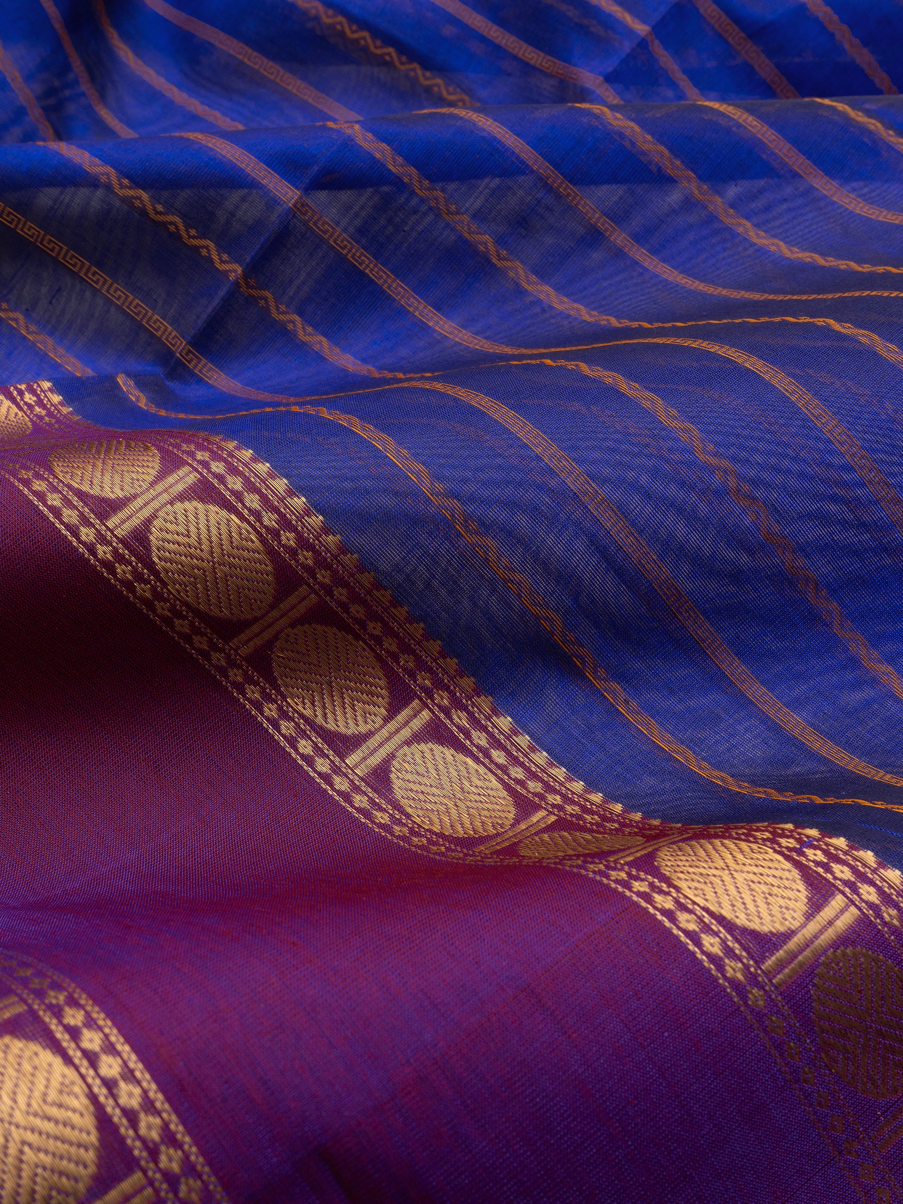 Ms blue veldhari rettapet border/ Silk Cotton Saree CLSA10200