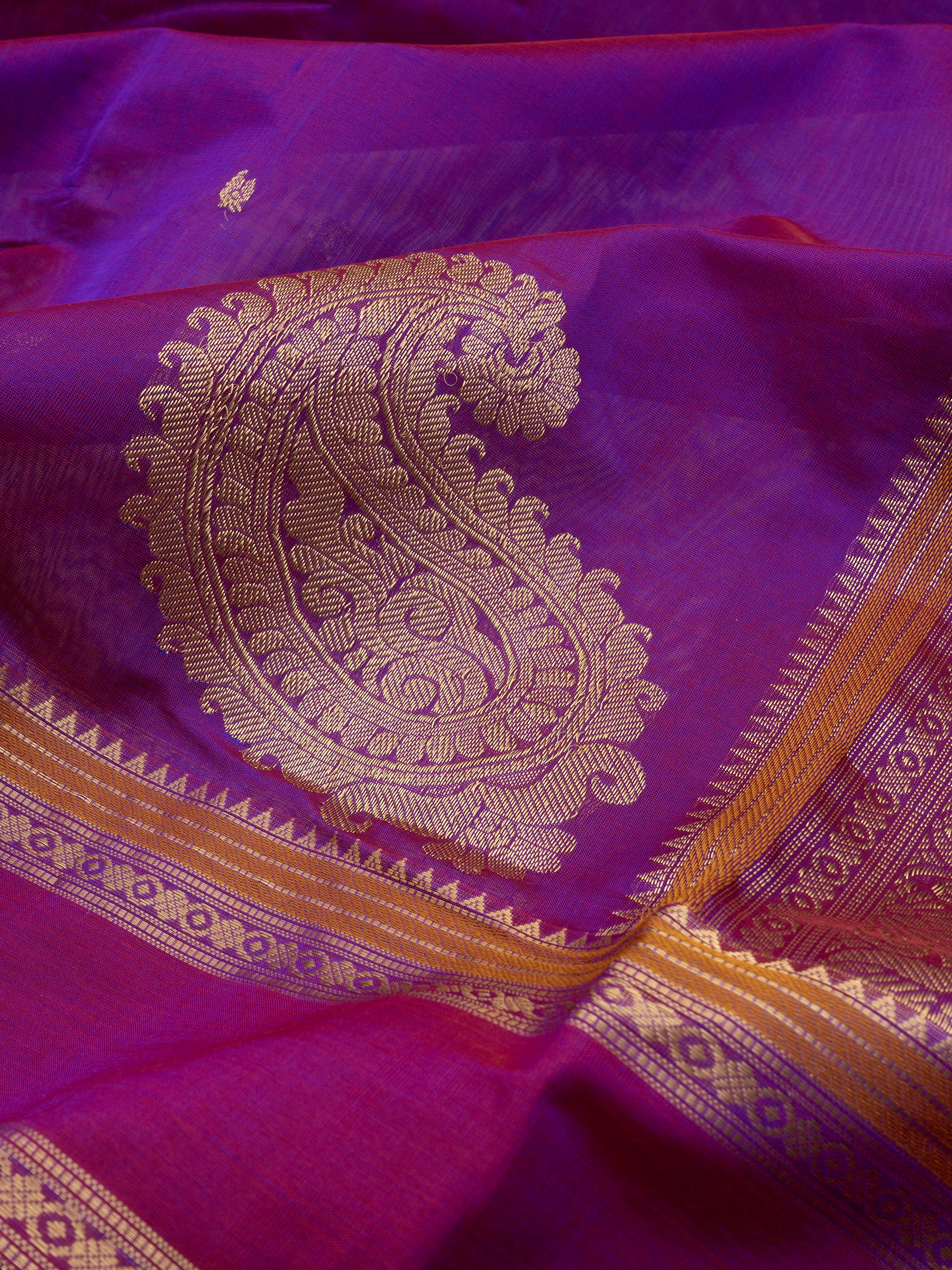 Vadamalli corner pallu butta / Silk Cotton Saree CLSA10223