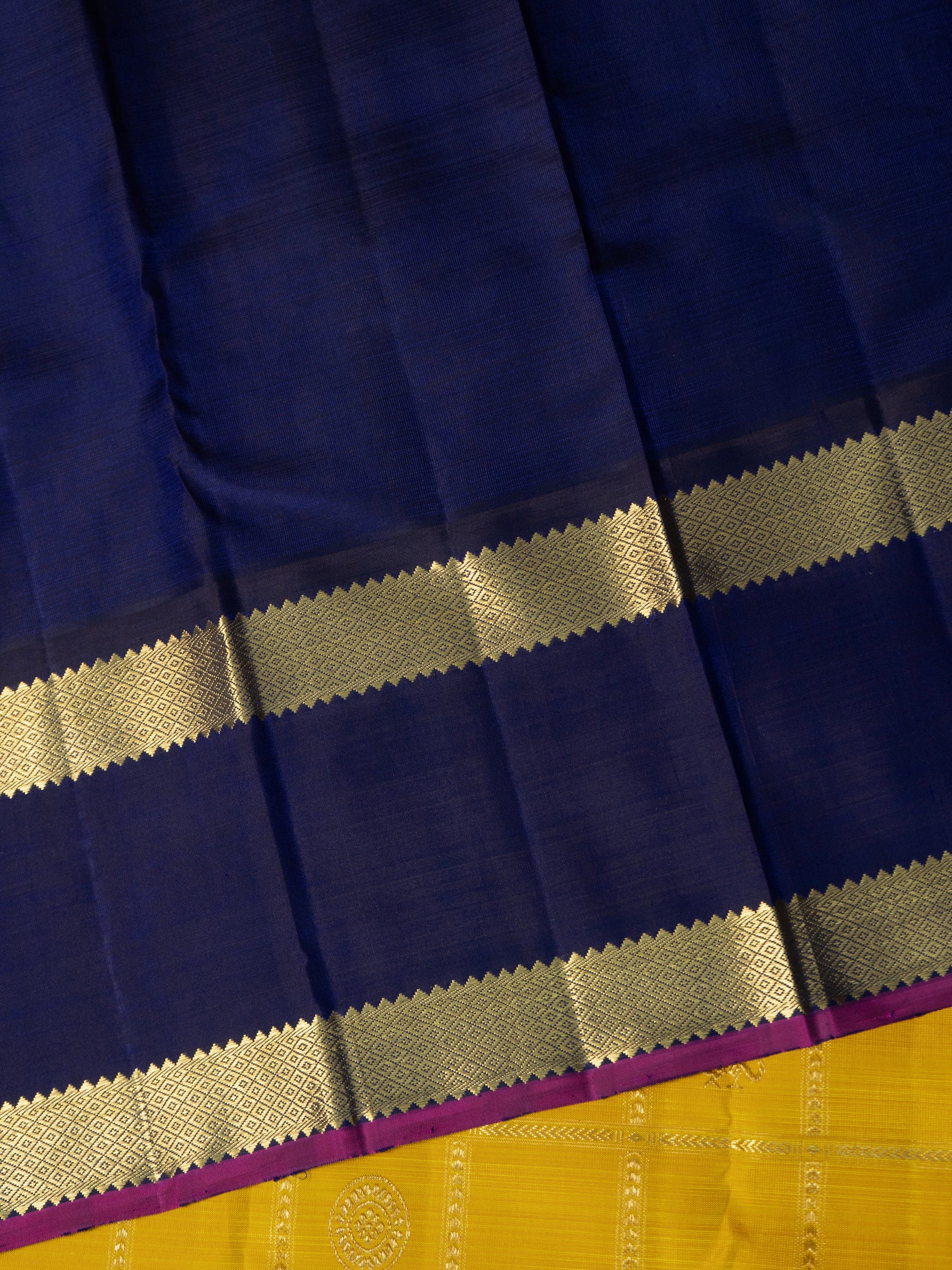 Mustard yellow Zari Kattam Korvai Kanjipuram Silk Saree CLSA10325