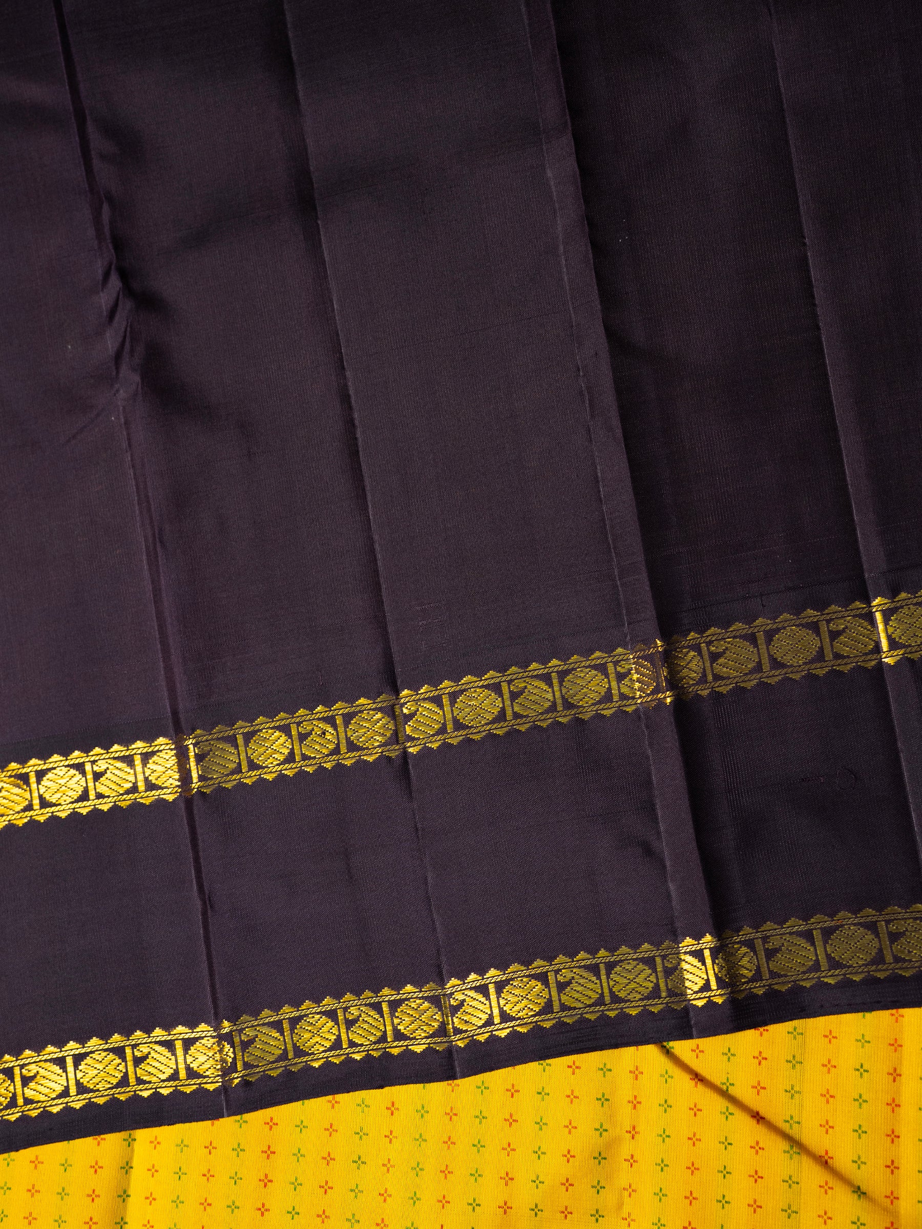 Yellow body and thread butta with Kanchana / Korvai Kanjipuram Silk Saree CLSA10483