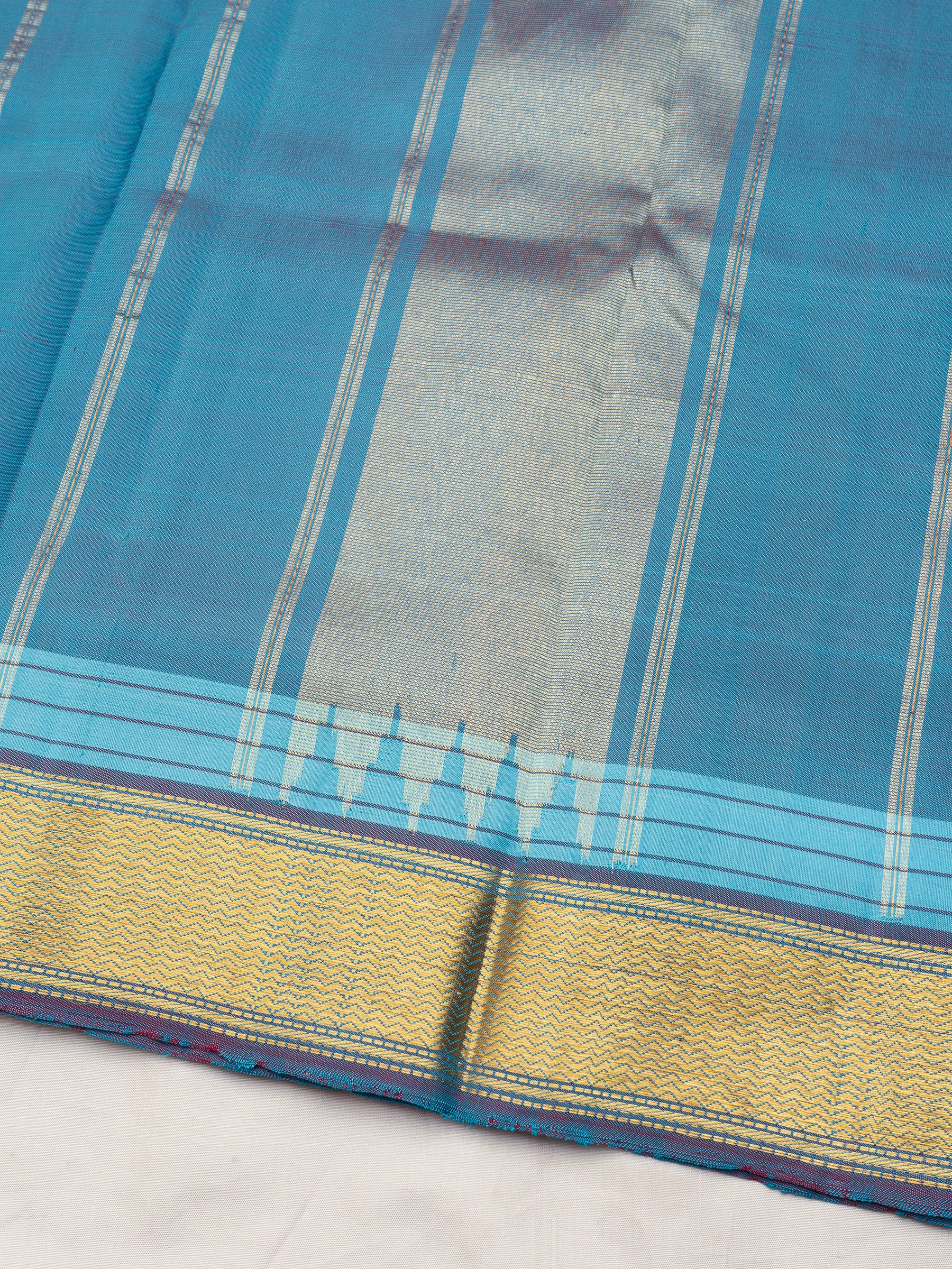 Teal blue benaras border / Arani Silk Saree CLSA10833