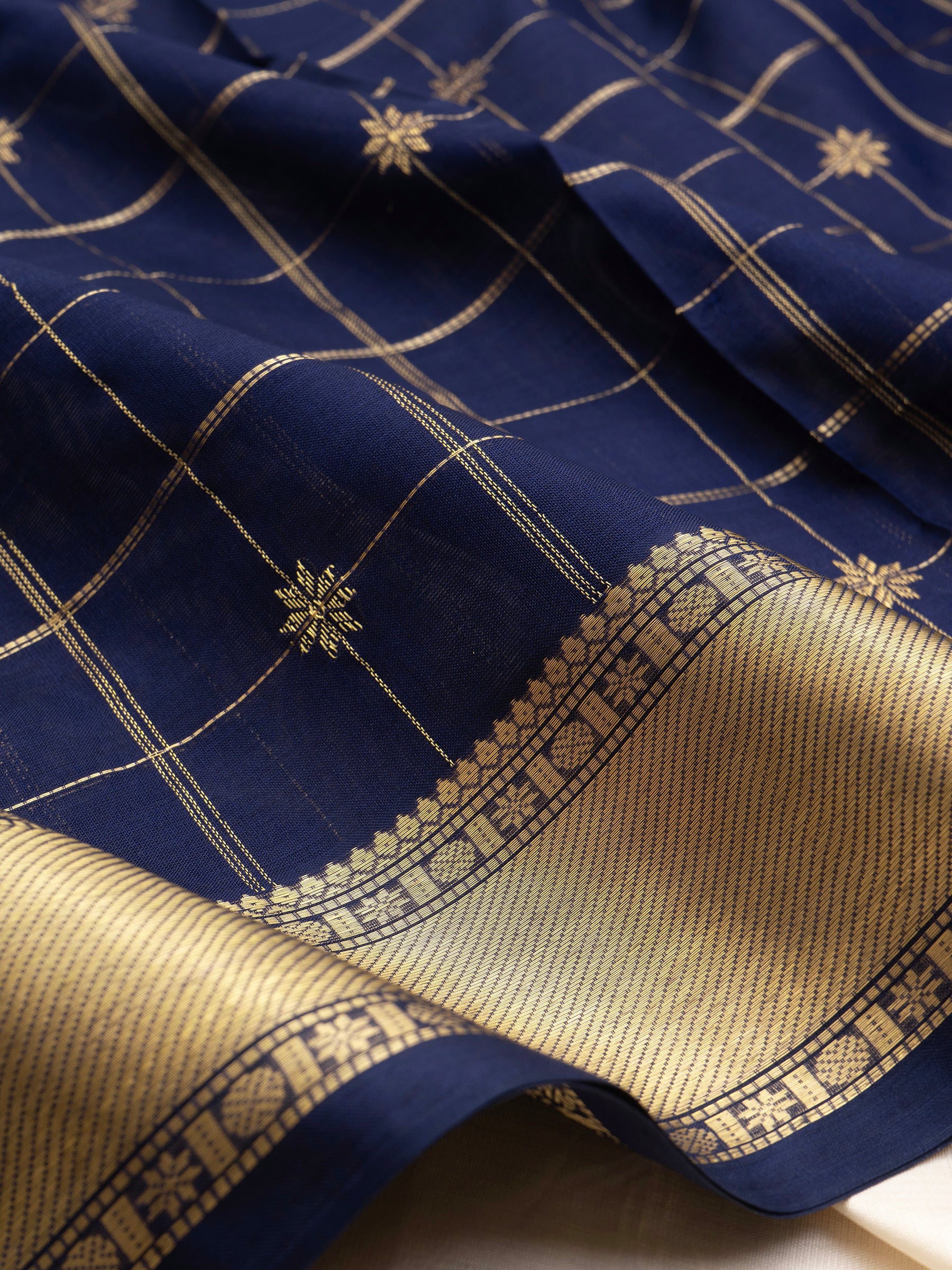 Deep blue kattam butta / Premium Silk Cotton Saree CLSA10905