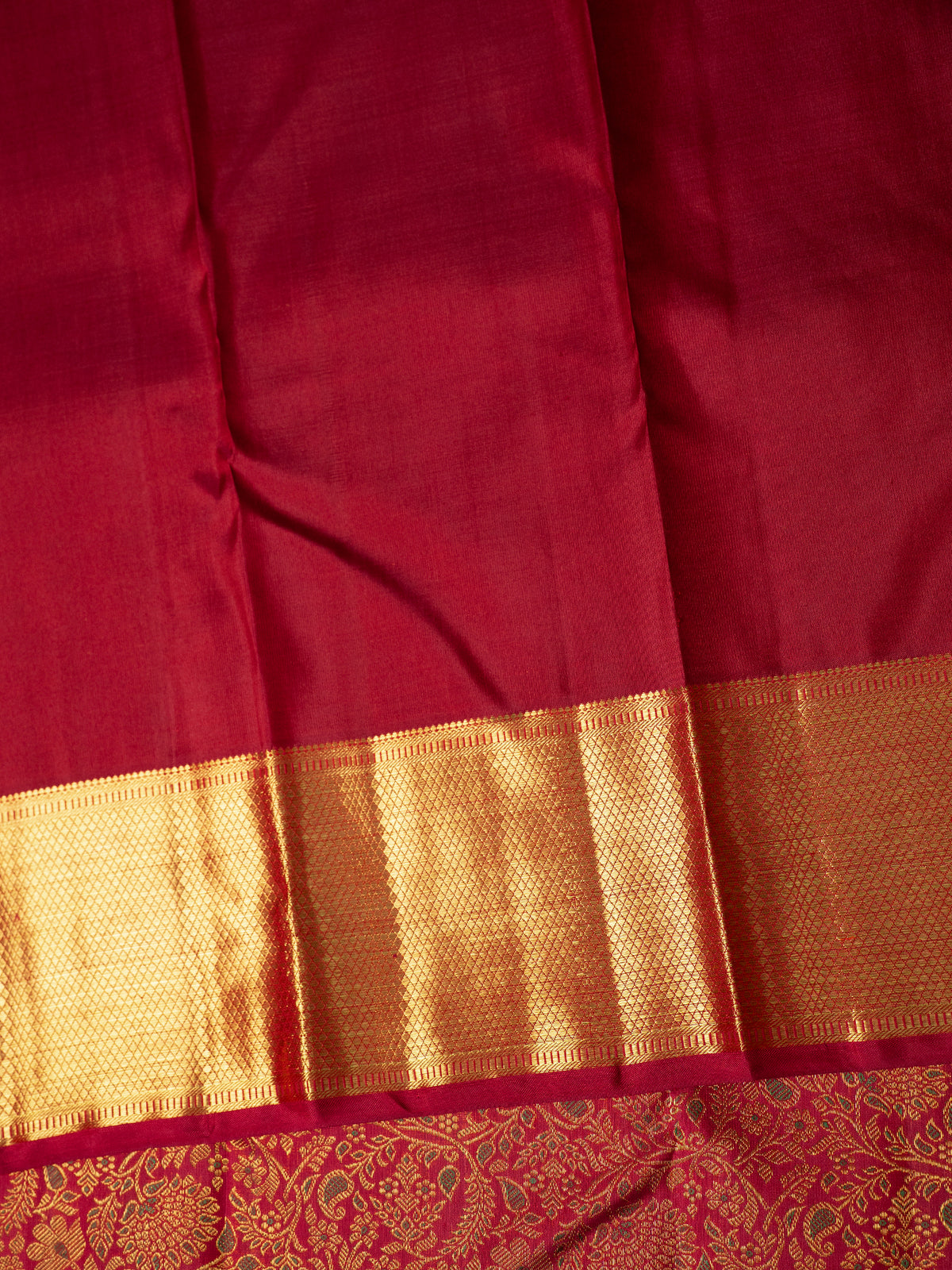 Deep red floral meenakari work body / Kanjipuram Silk Saree CLSA11716