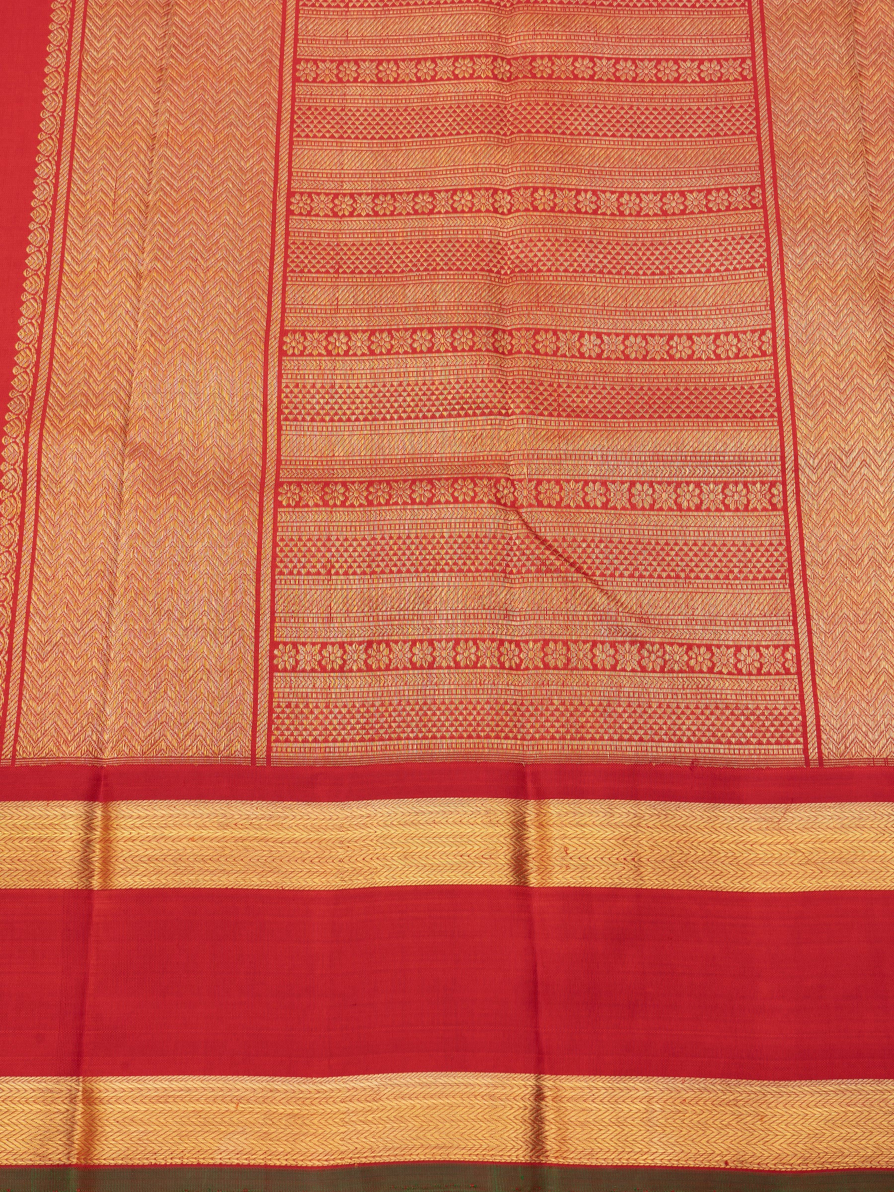 Ms blue veldhari and red rettapet kai korvai/ Kanjipuram silk Saree CLSA221