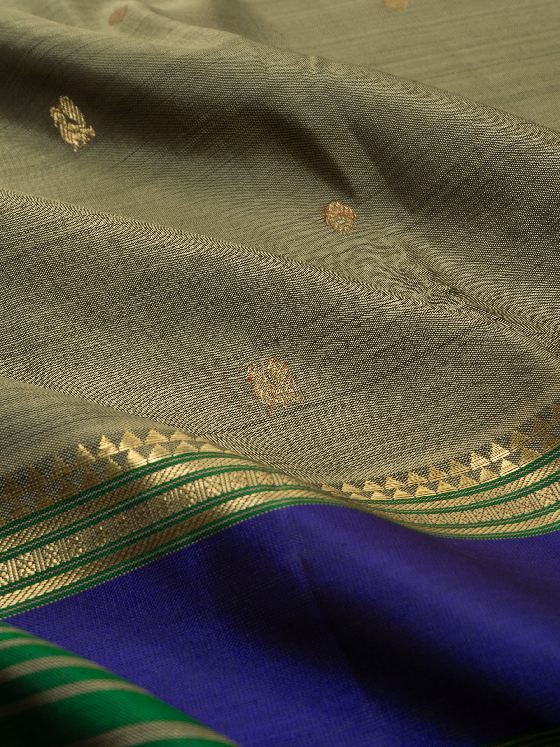 Grey aduku punai pet border / Kanjipuram silk Saree CLSA2226
