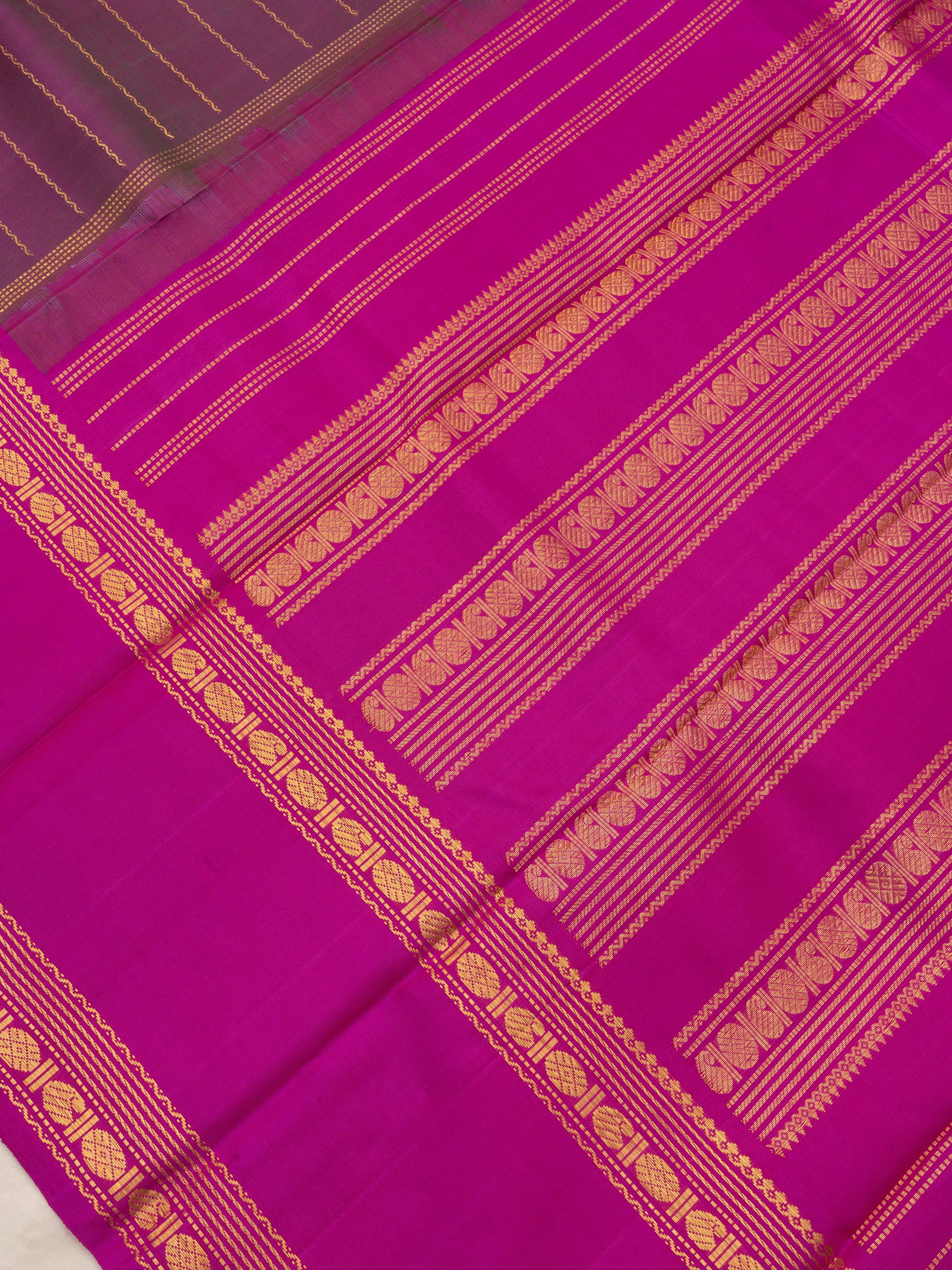 Veldhari Ganga Jamuna border/ Arani Silk Saree CLSA2539
