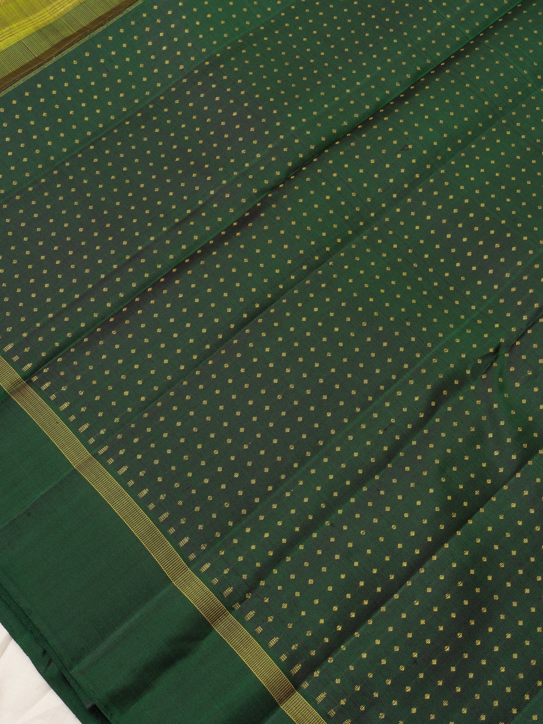 Olive green and dark green / Kanjivaram Silk Saree CLSA6332