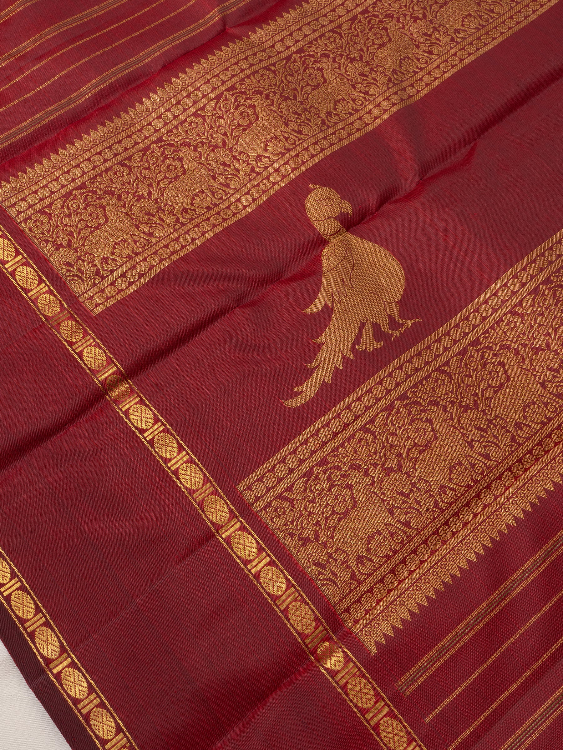 Araku kili pallu / Kanjivaram Silk Saree CLSA6334