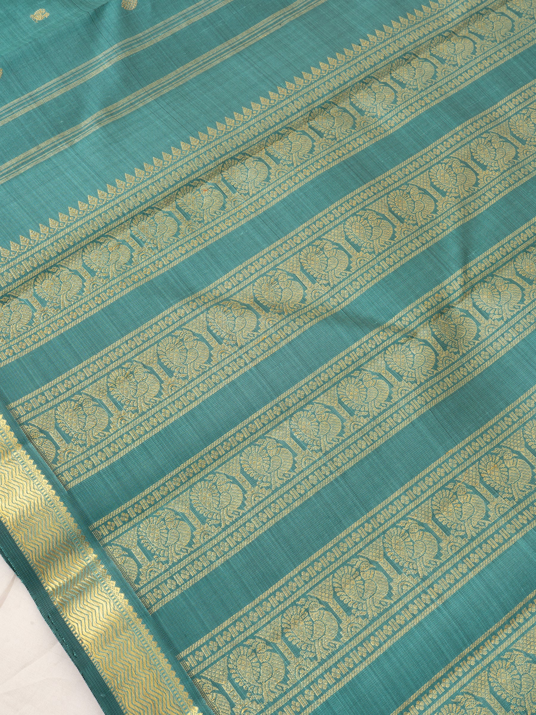 Teal shot sea green / Kanjivaram Silk Saree CLSA6344