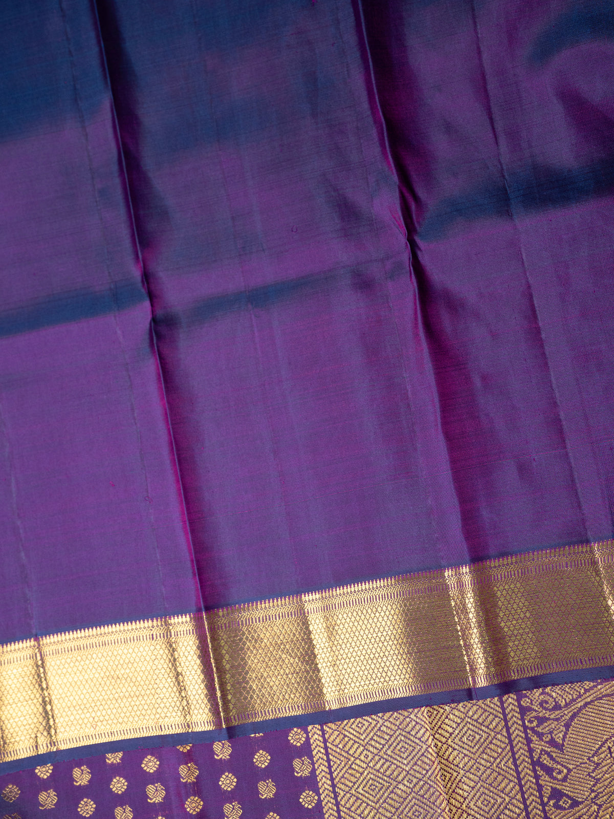 Deep purple long pallu annam and chakram butta / Kanjipuram Silk Saree CLSA6839