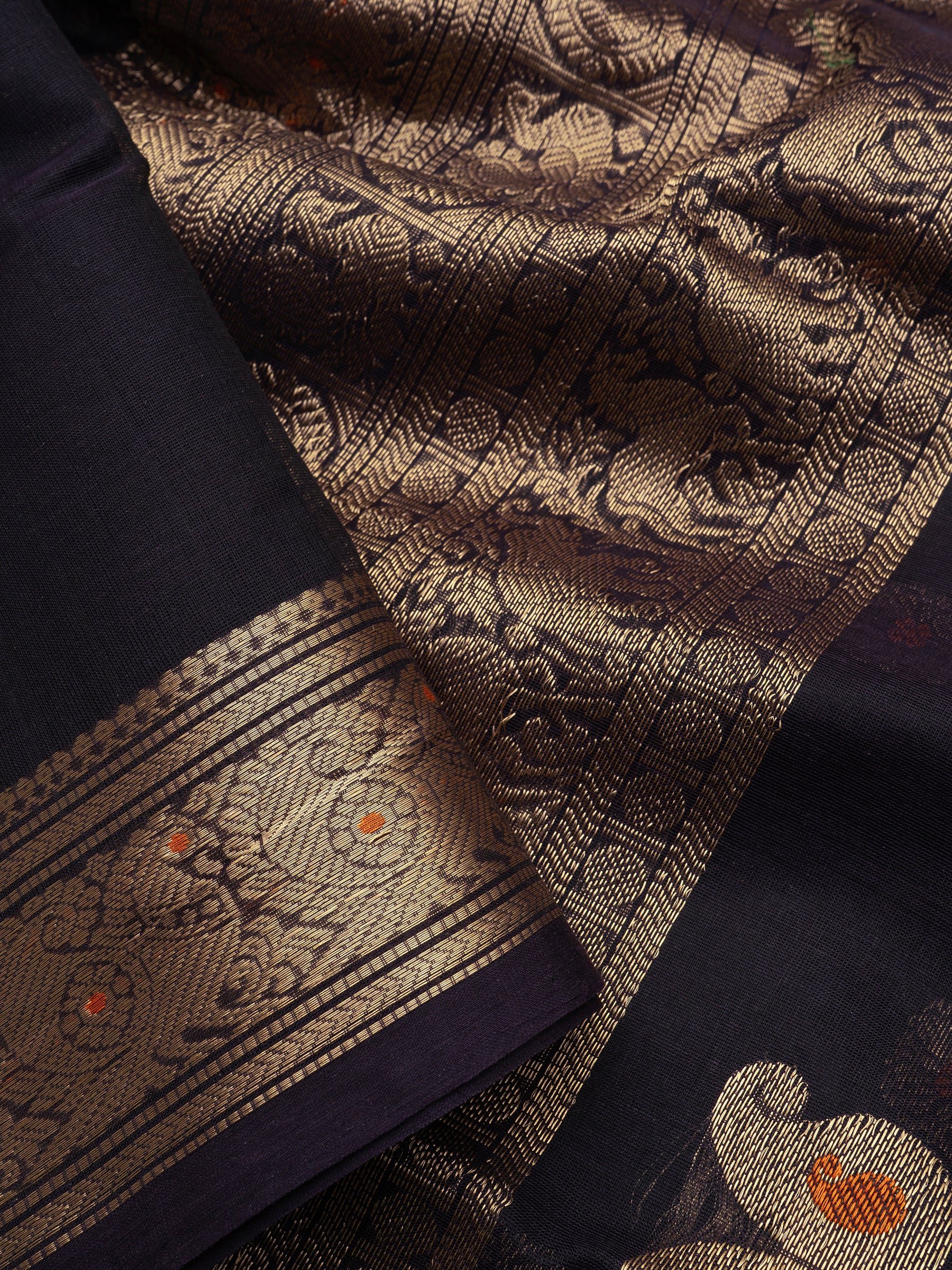 Black annam pet - unique pallu / Silk Cotton Saree CLSA8326