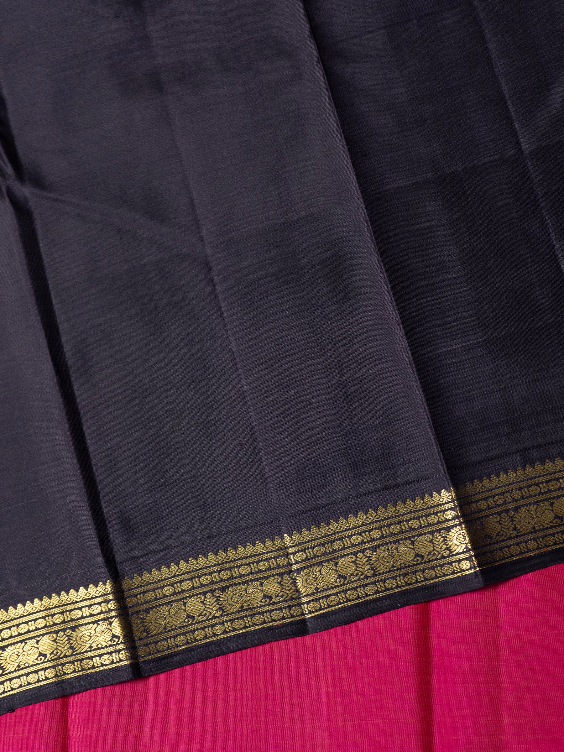 Fuchsia pink Annam chakram Butta /Kanjipuram Silk Saree CLSA8539
