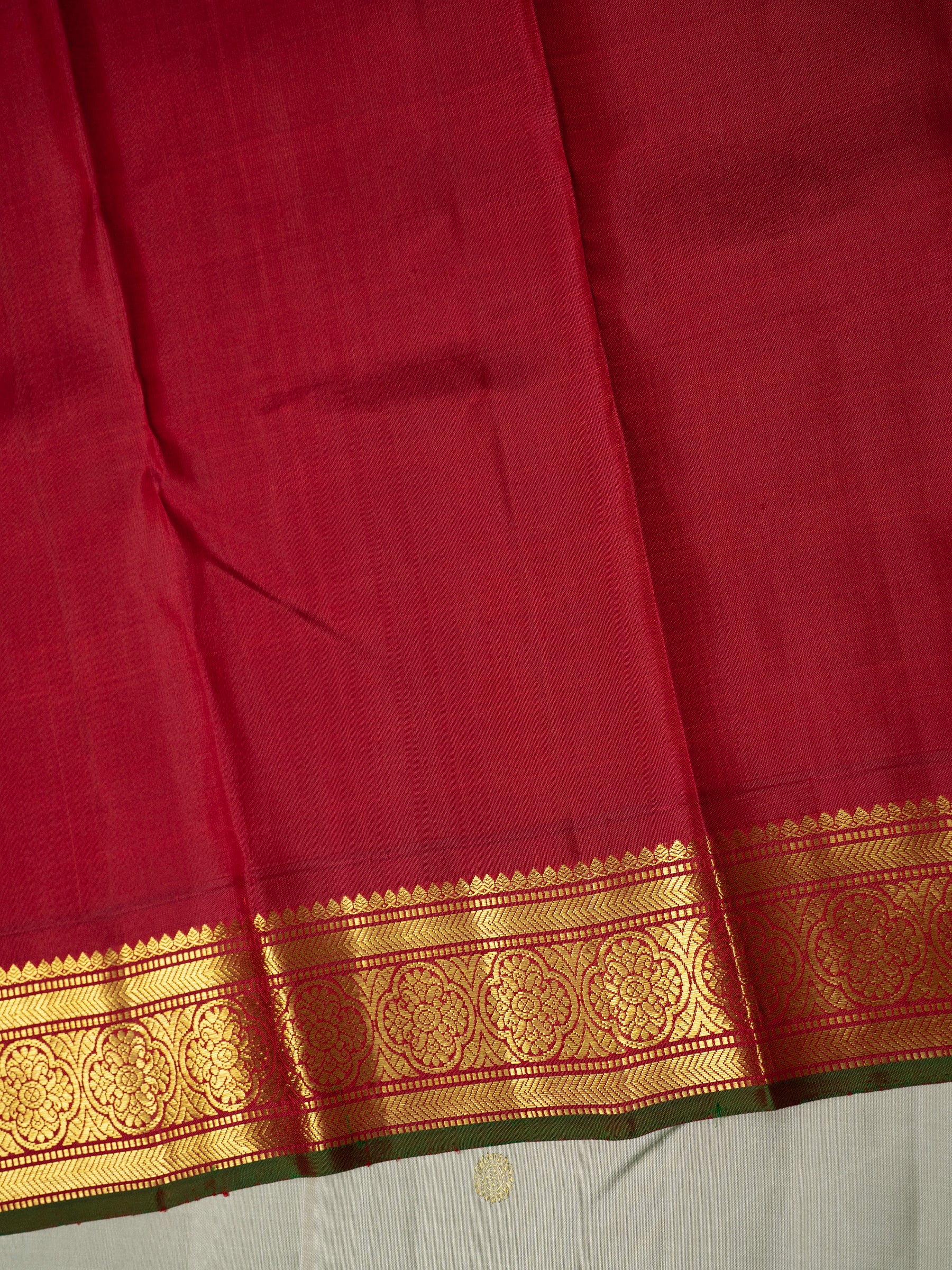 Beige Kai Korvai Kanjipuram Silk Saree CLSA8899