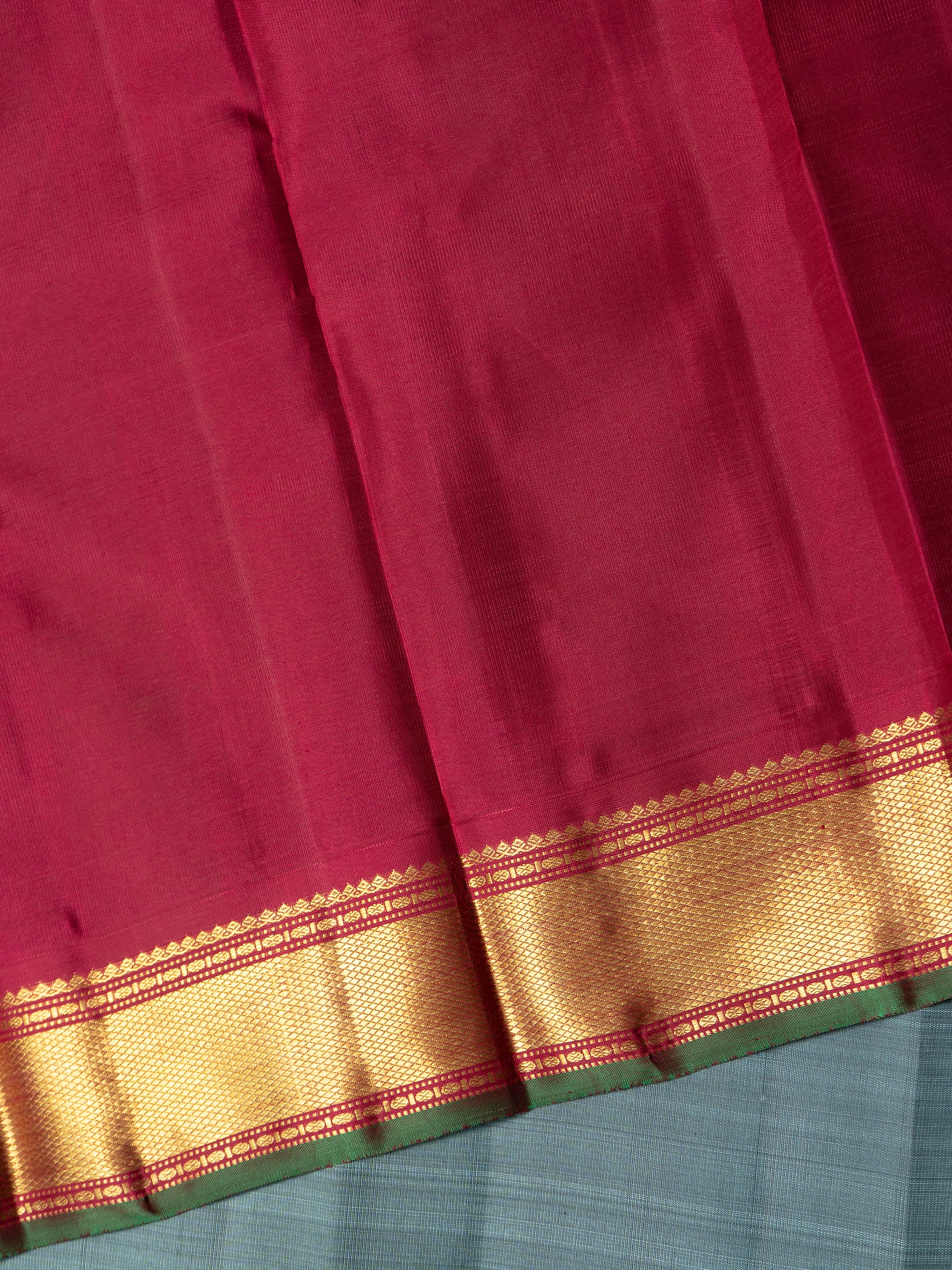 Unique double palla Kanjipuram Saree CLSA9474