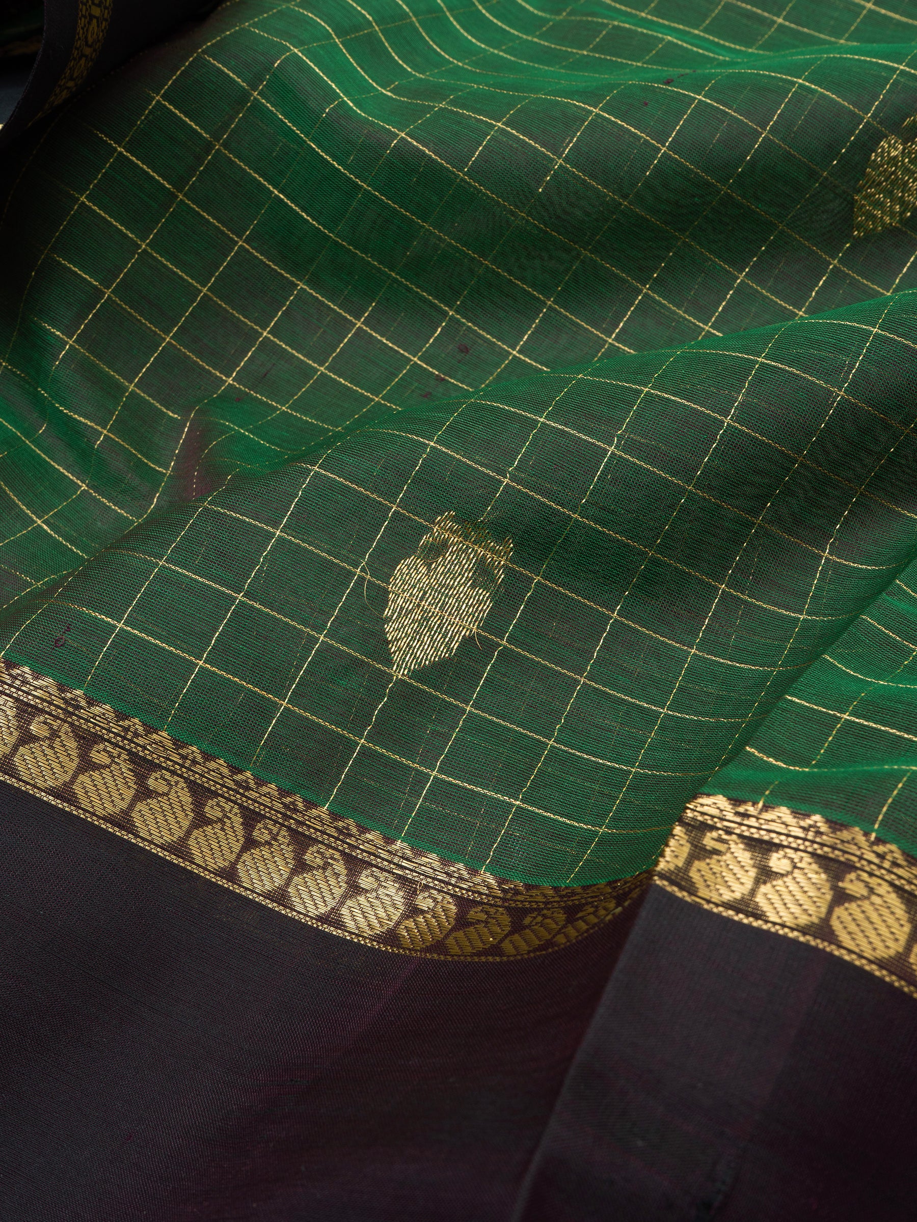 Green kattam iruthalaipakshi butta / Silk Cotton Saree CLSA9697