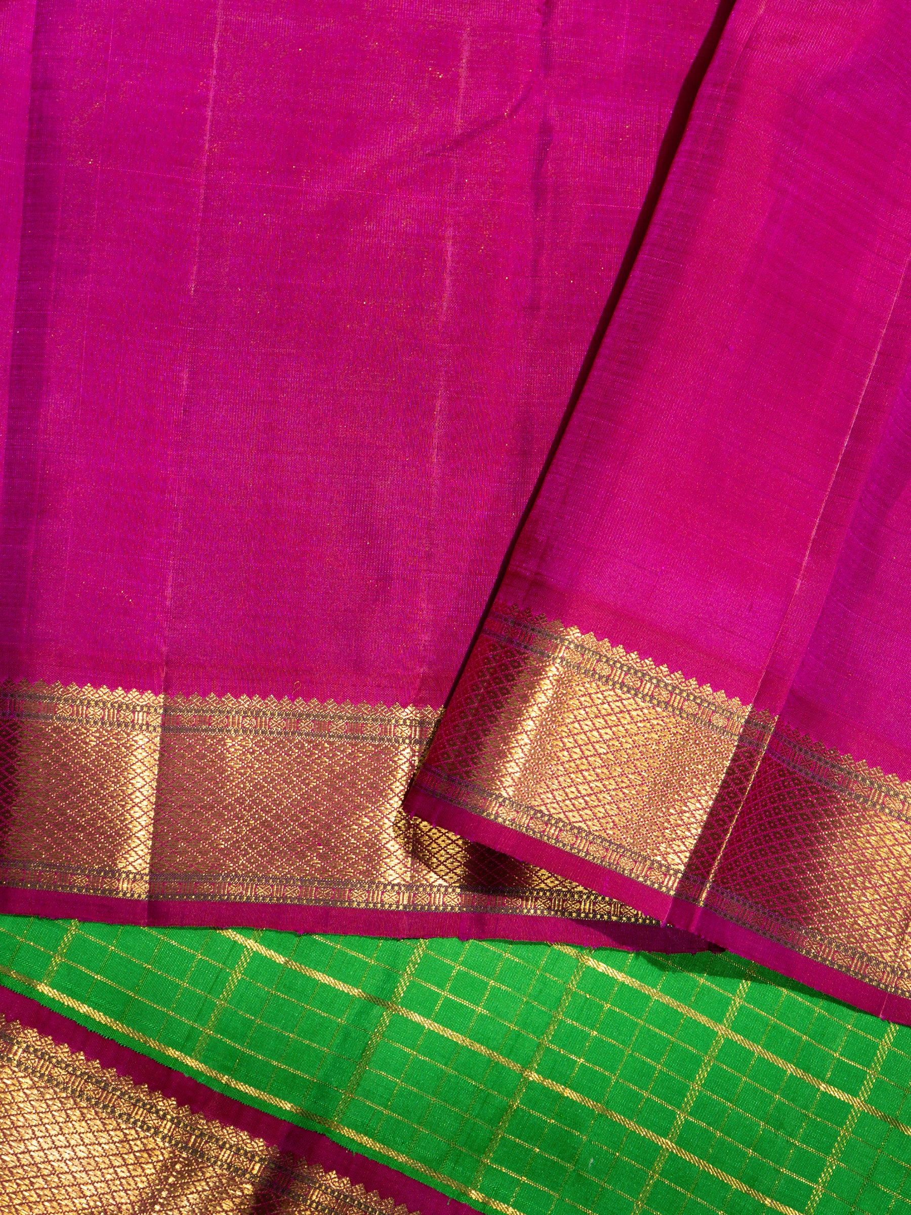Green and pink zari kattam kai korvai 2gram / Kanjipuram silk Saree CLSA7711
