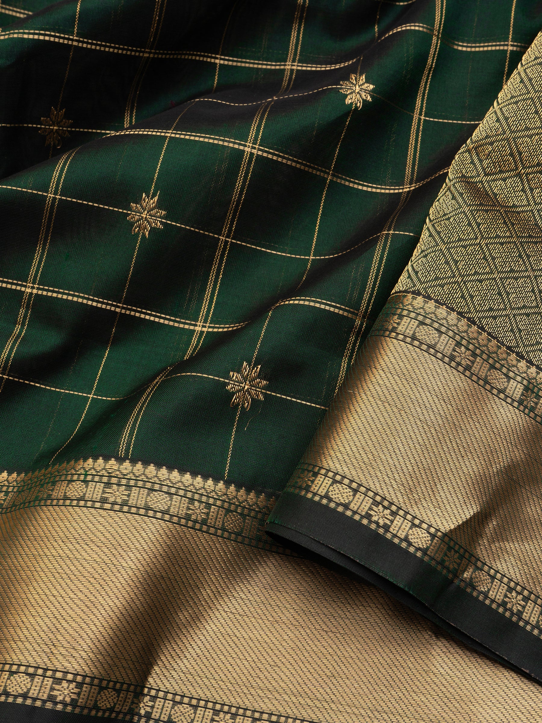 Dark green kattam butta / Premium Silk Cotton Saree CLSA10906