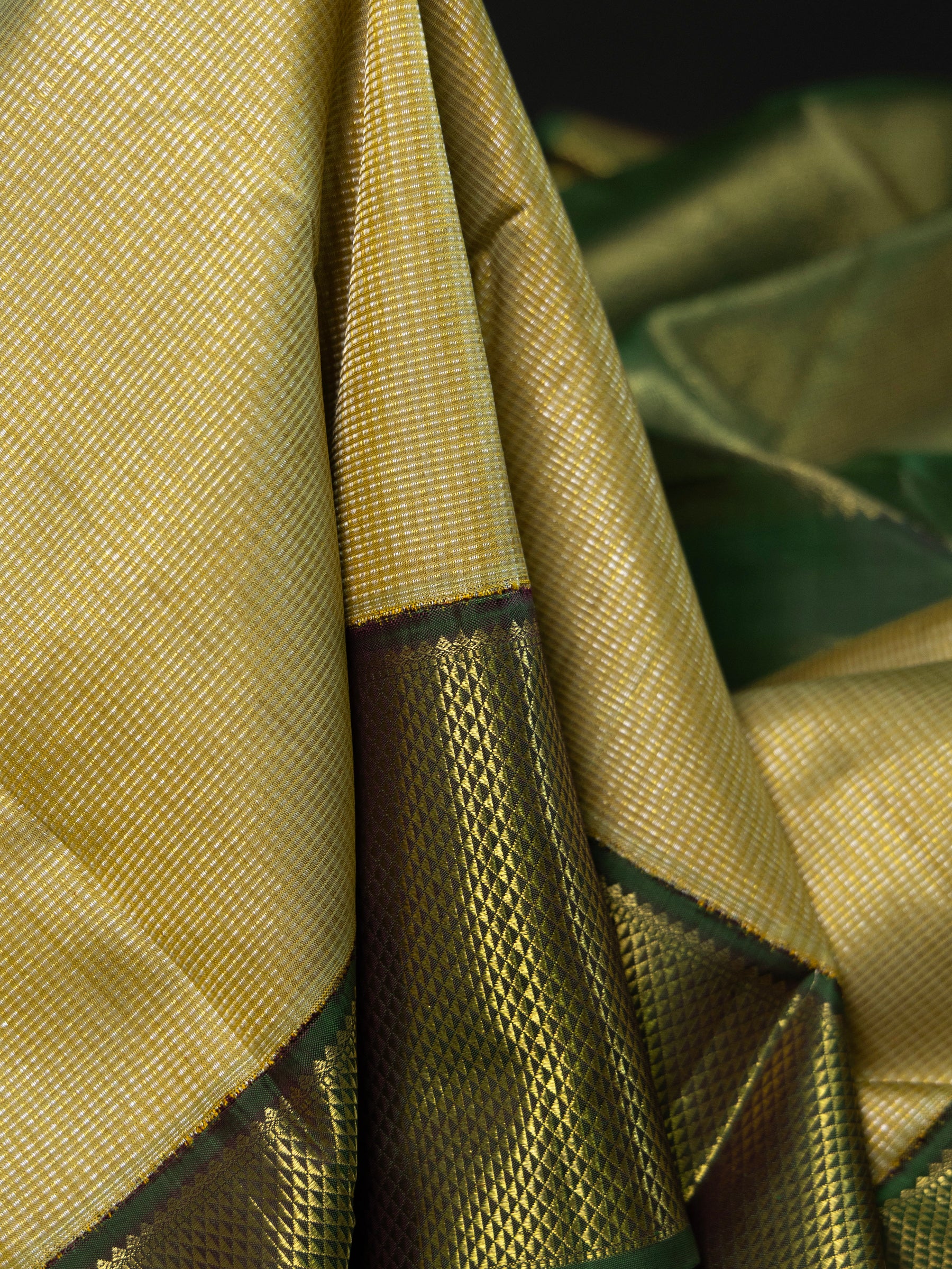 Tissue Oosi brocadade Korvai /Bridal Kanjipuram Silk Saree CLSA5440