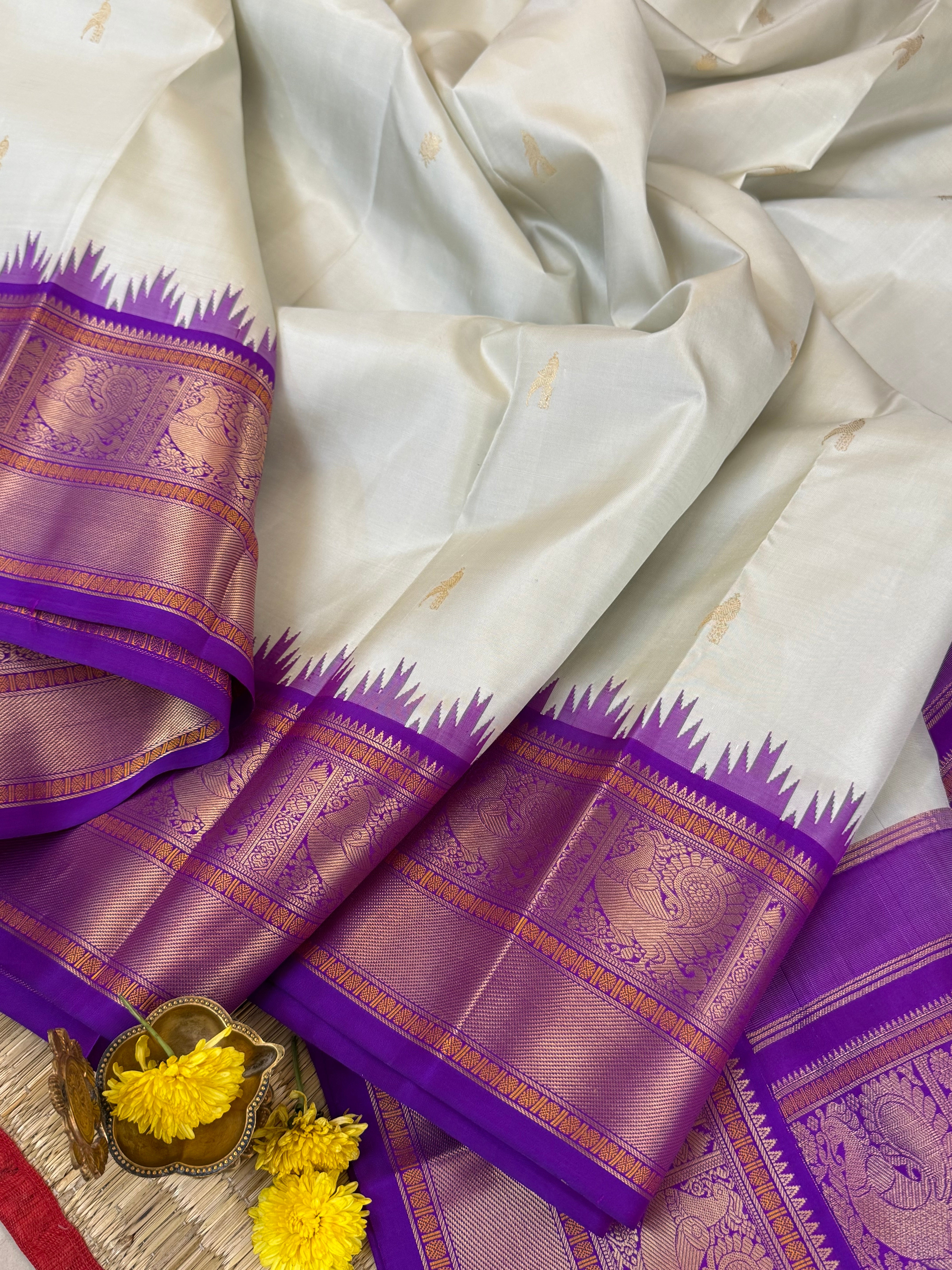 TANJORE PAINTING PALLU SPECIAL EDITION CLSA 10948