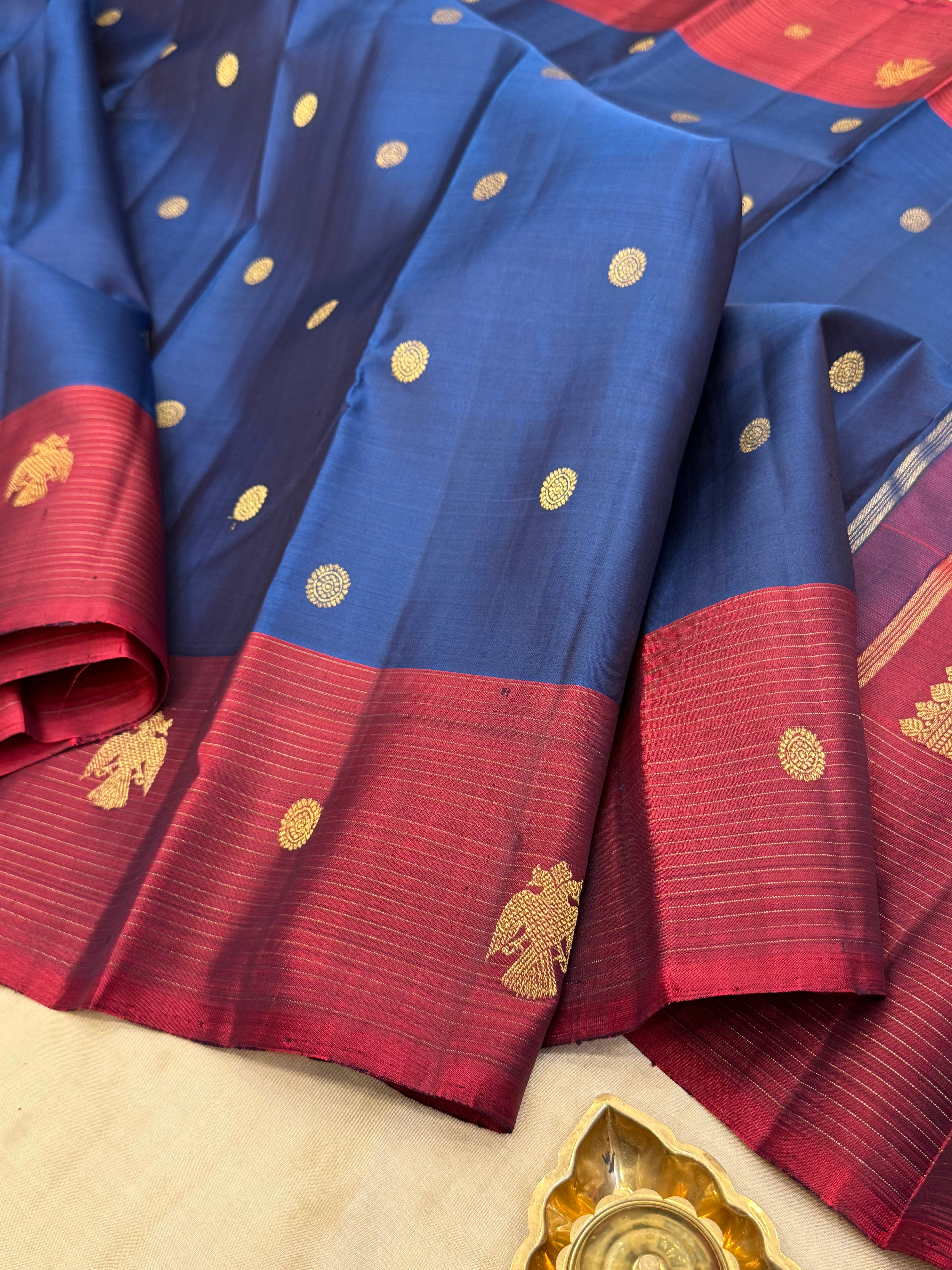 Kalyani: Teal Butta  / kanjipuram silk
