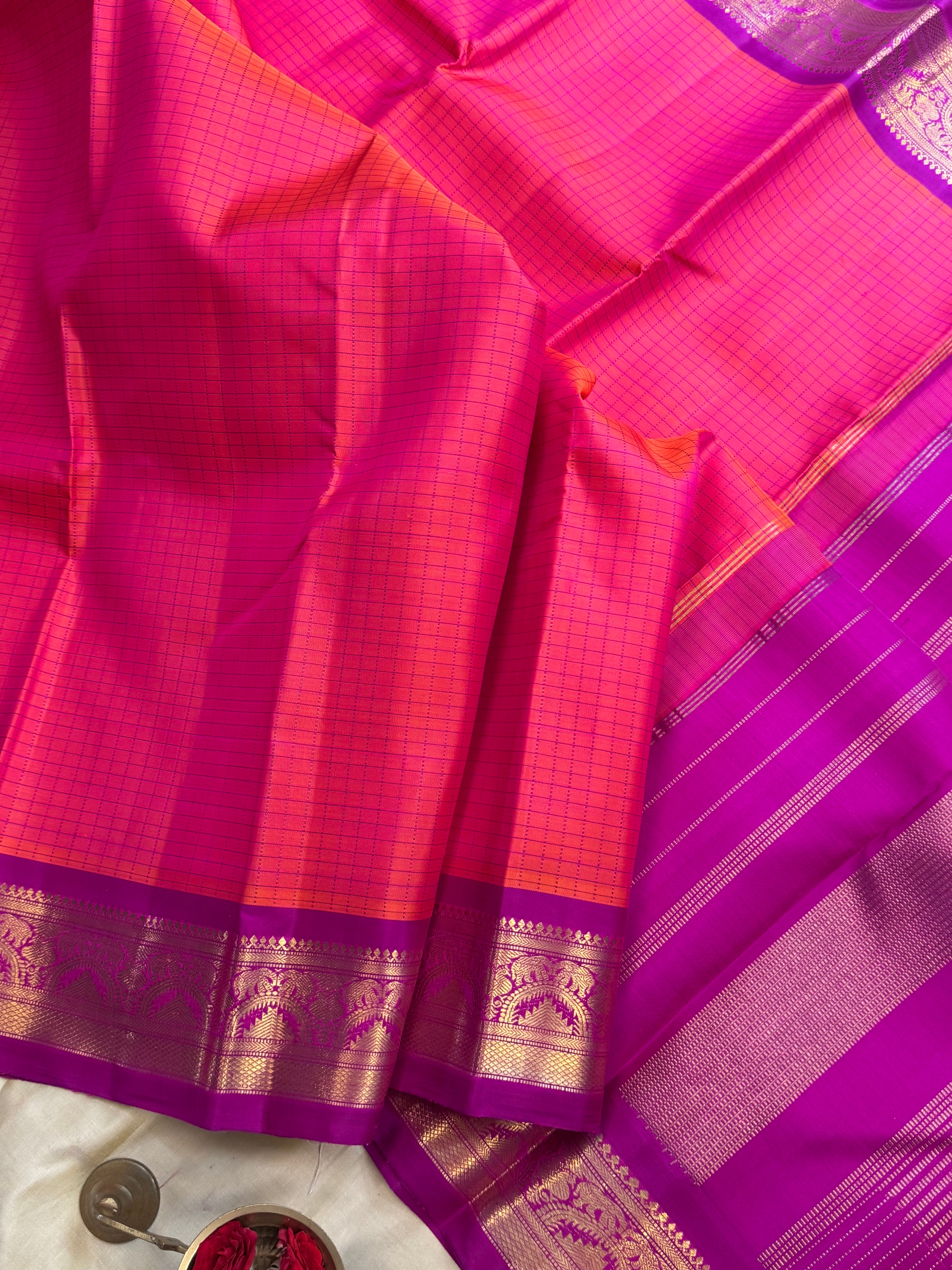 Pinkish purple checks / Kanjipuram silk