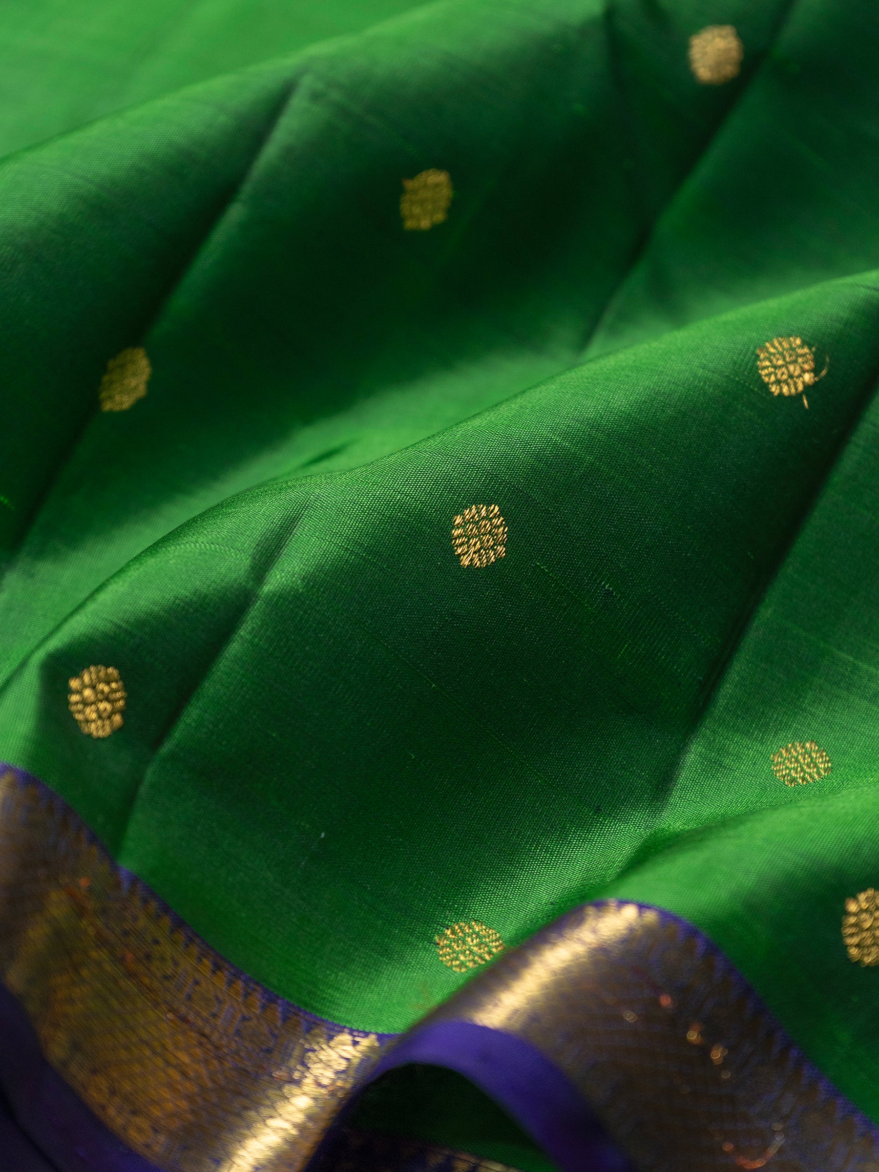 Green small border Kanjipuram Saree CLSA10005