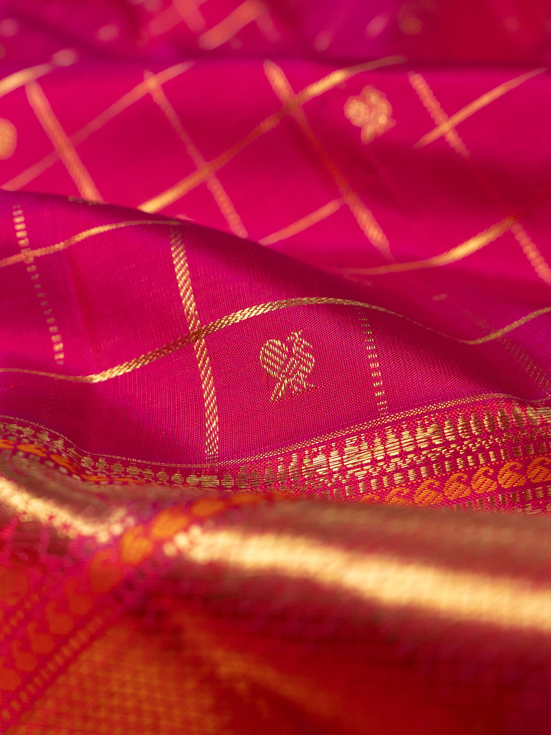 Rani pink Zari Kattam Kanjipuram Silk Saree CLSA10021