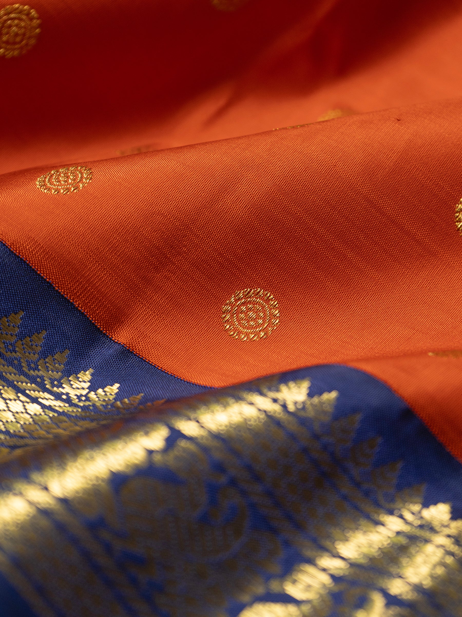 Rust with blue adai border Kanjipuram Saree CLSA10044