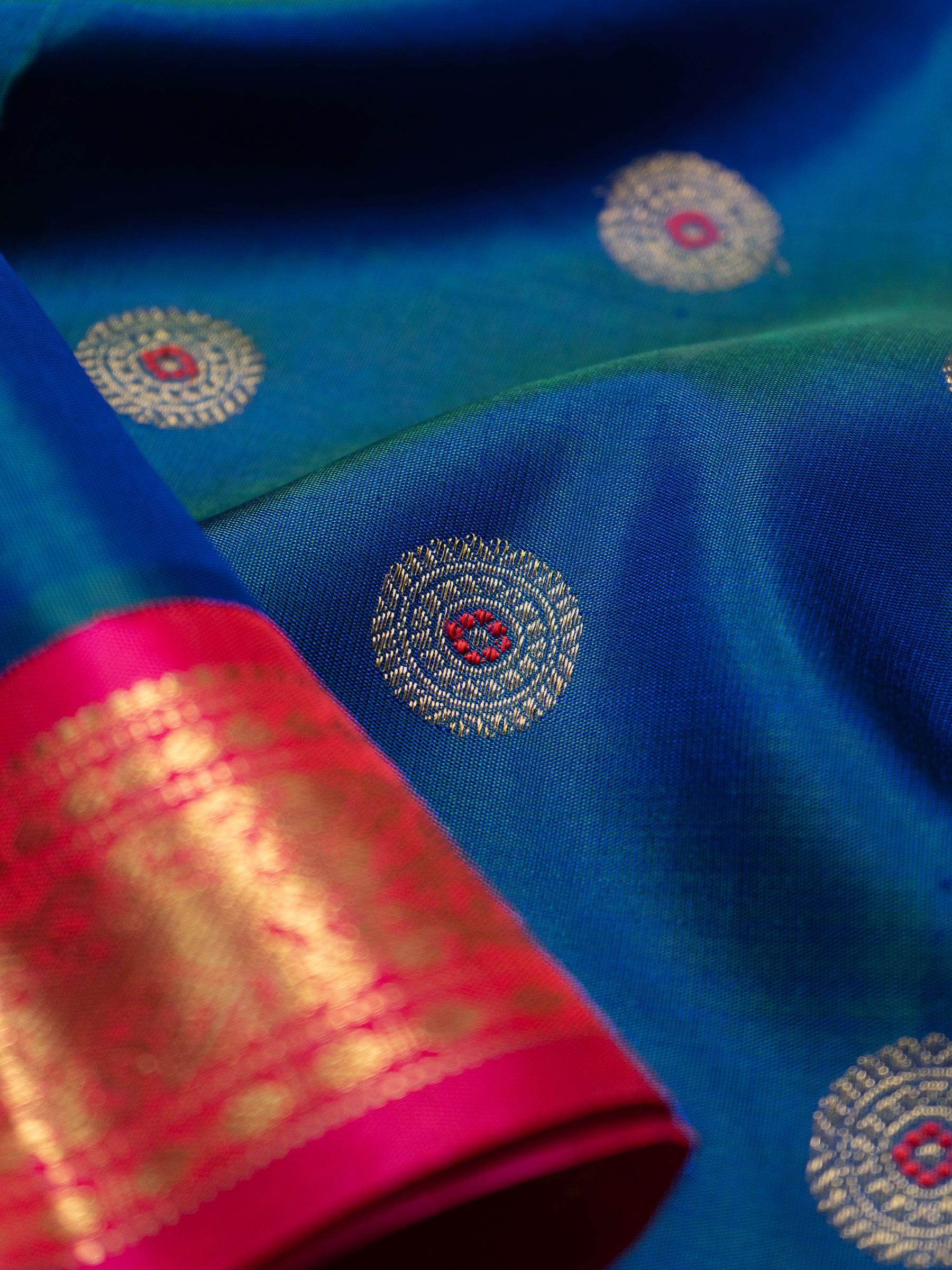 Mayilkazhuthu blue and  meenakari butta kai korvai/ Kanjipuram Silk Saree CLSA10047