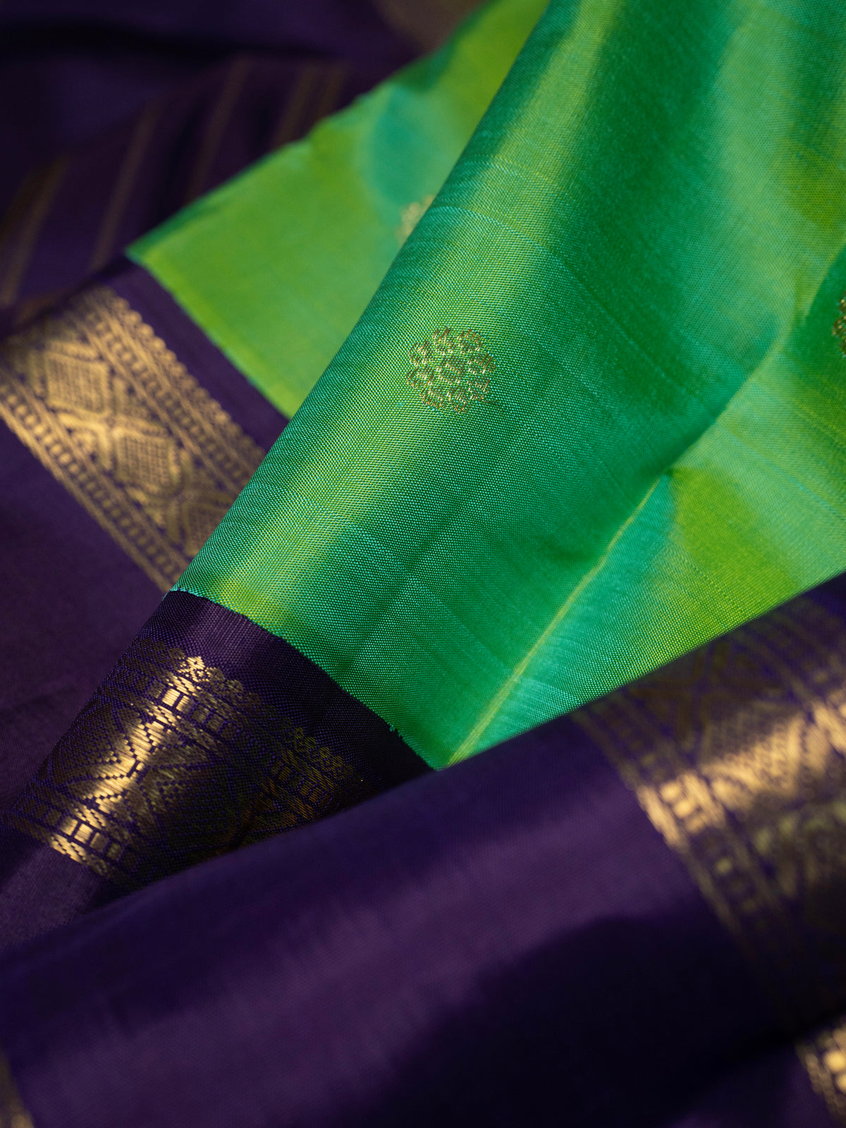 Vintage recreation  retta pet pure Zari Kanjipuram Silk Saree CLSA10130