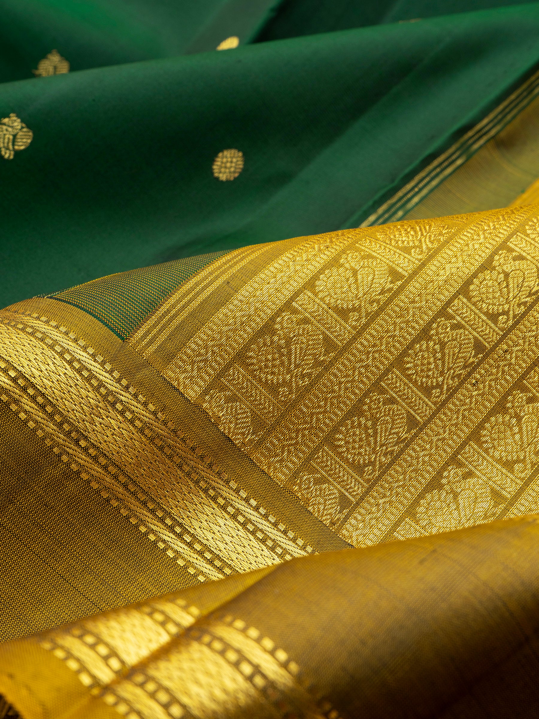 Green and mustard rettapet border/Arani Silk Saree CLSA10840