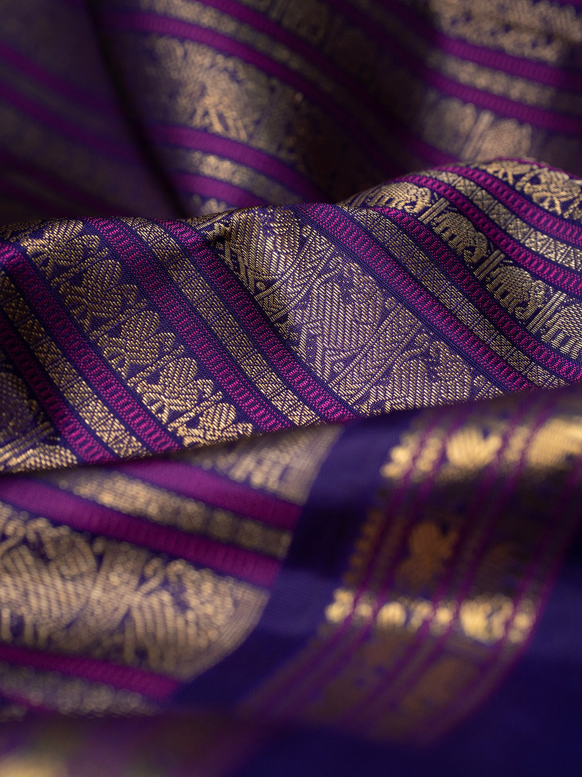 Vintage style Korvai Pure Kanjipuram Silk Saree CLSA10973