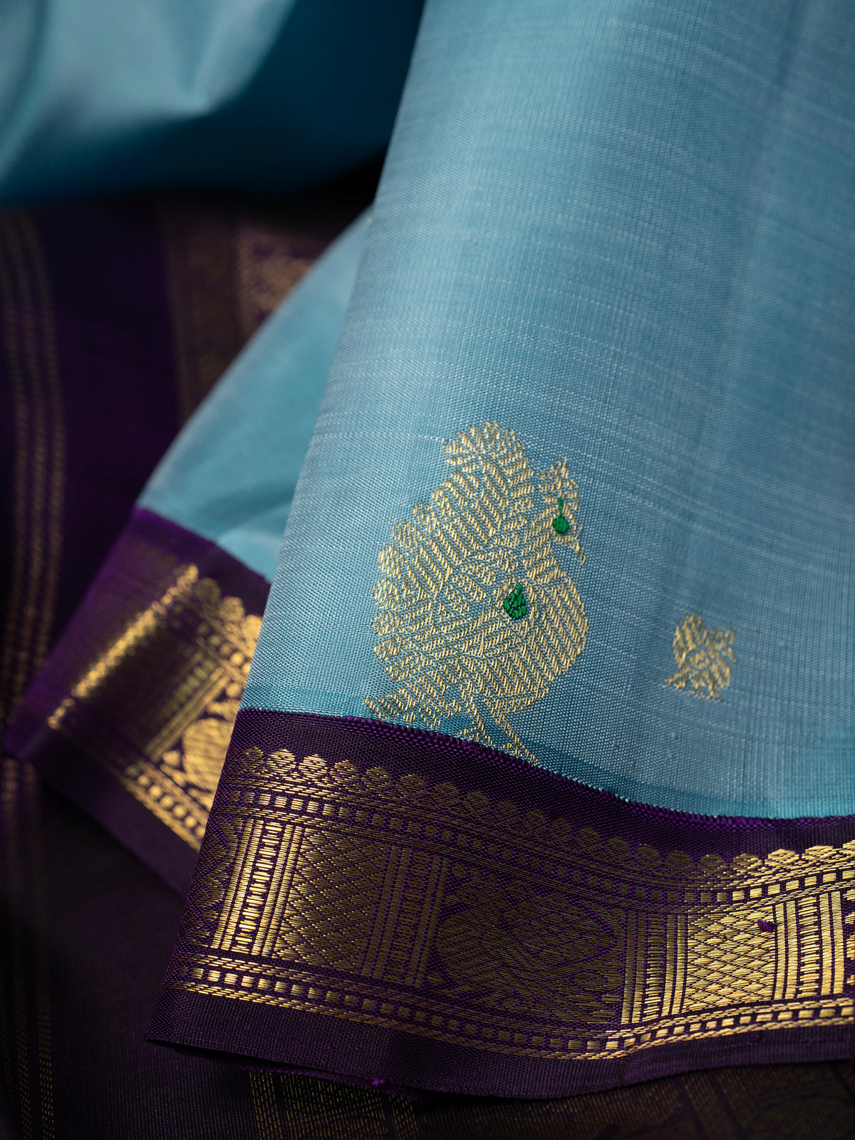 Powder blue and deep purple bettu butta kai korvai/ Kanjipuram Silk Saree CLSA11663