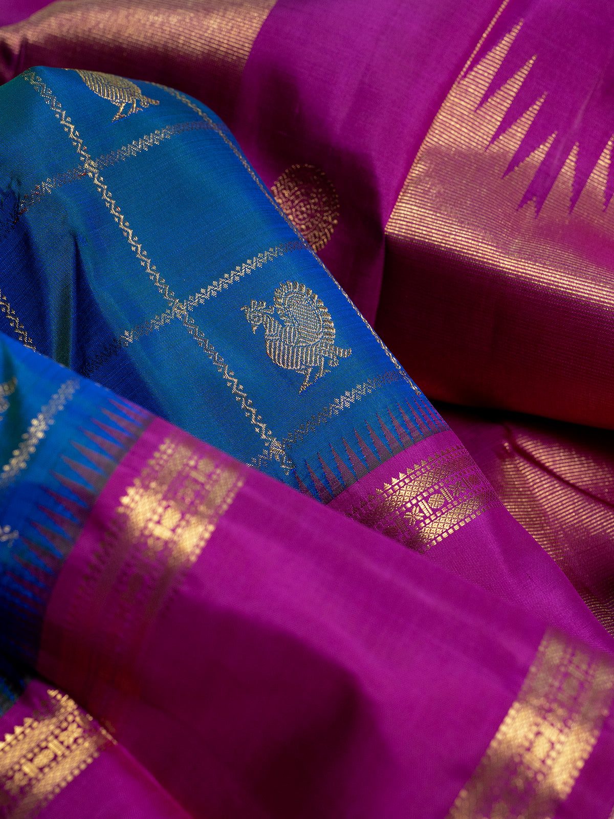 Veldhari Kattam Korvai Pure Kanjipuram Silk Saree CLSA3342