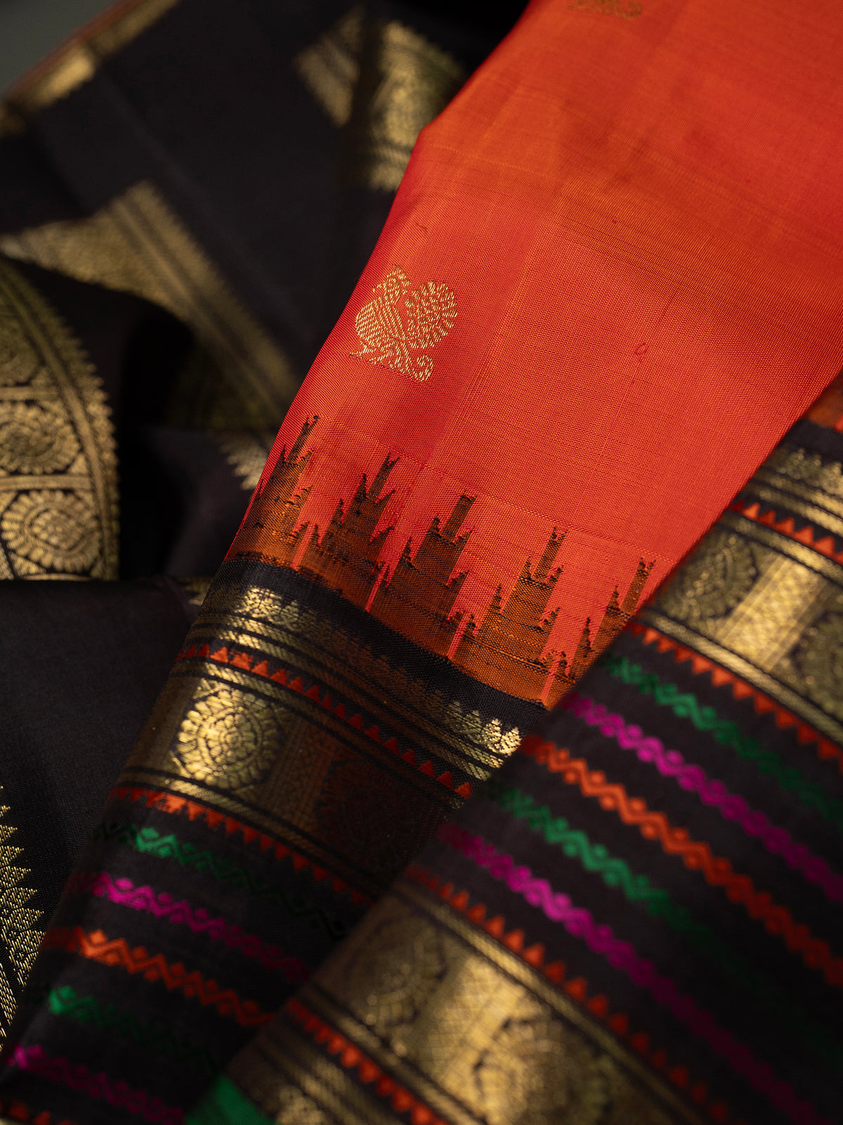 Orange varisapet and temple Korvai /Kanjipuram Silk Saree CLSA5590