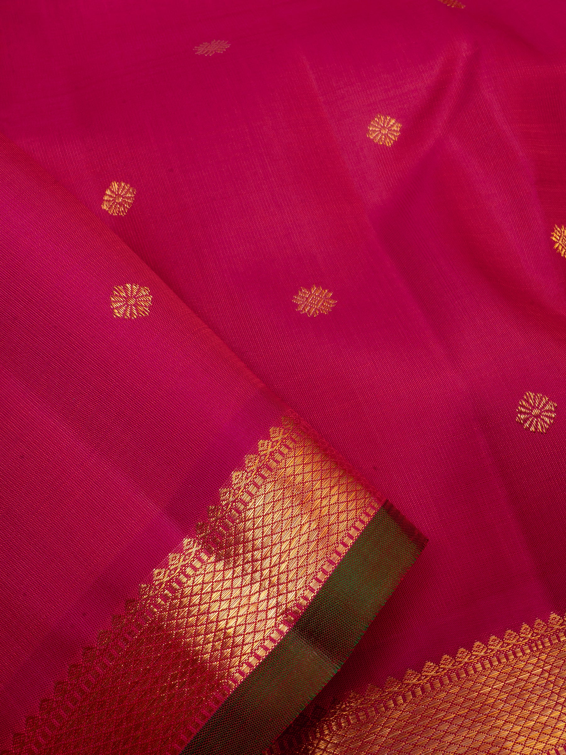 Pink small border /Kanjipuram silk Saree CLSA5802
