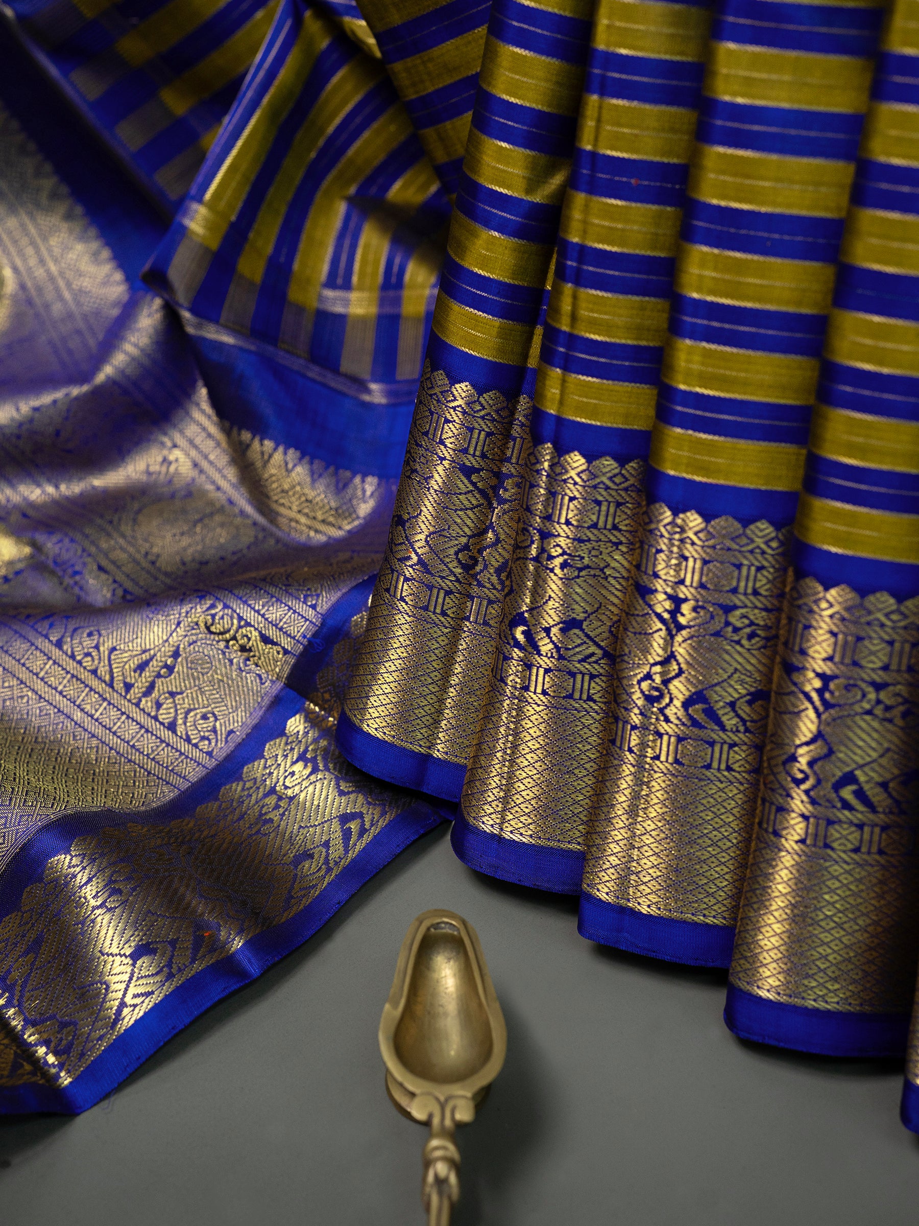Vintage veldhari / Kanjipuram Silk Saree CLSA6340