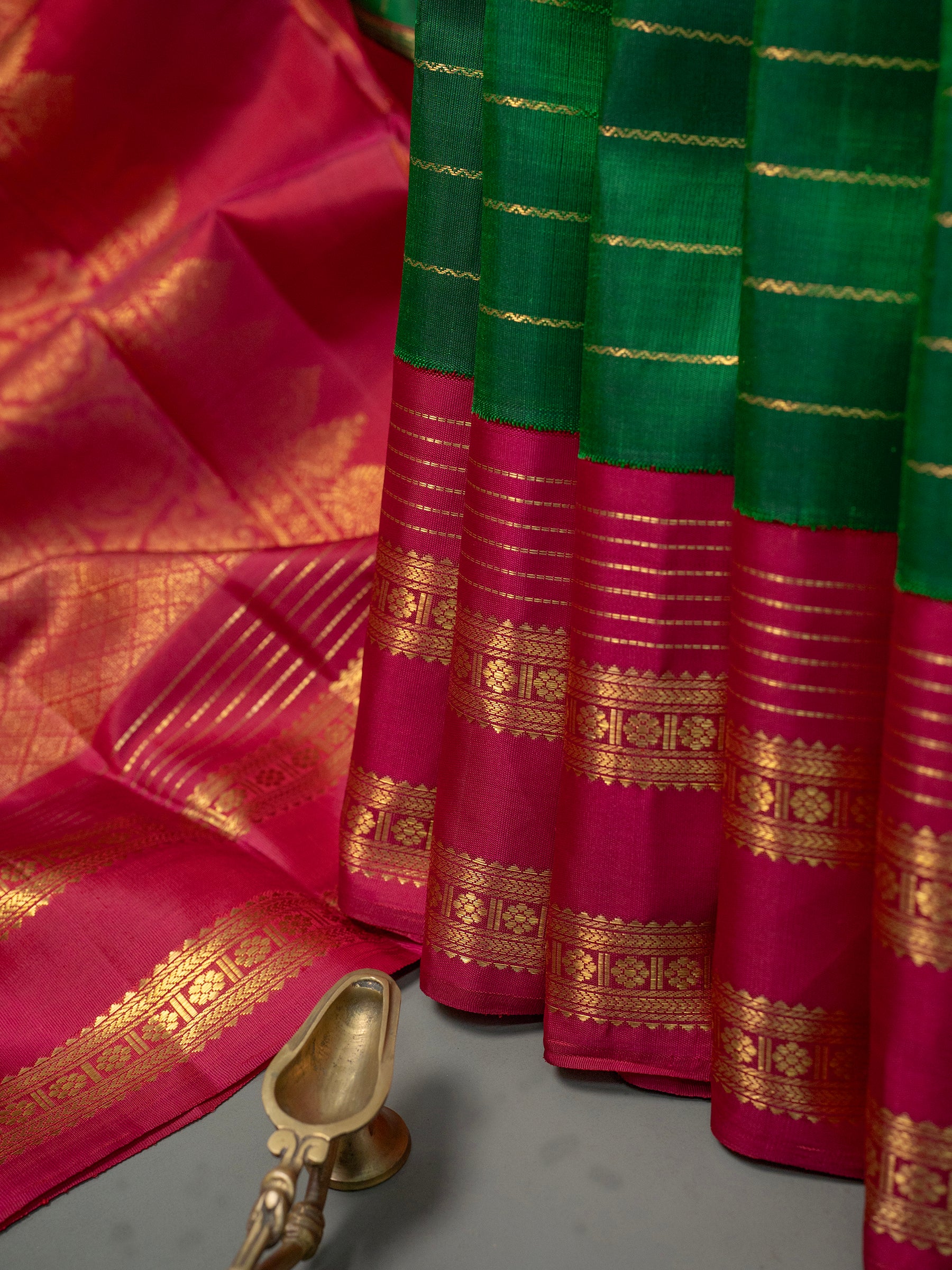 Vintage veldhari korvai Kanjipuram Silk Saree CLSA7024