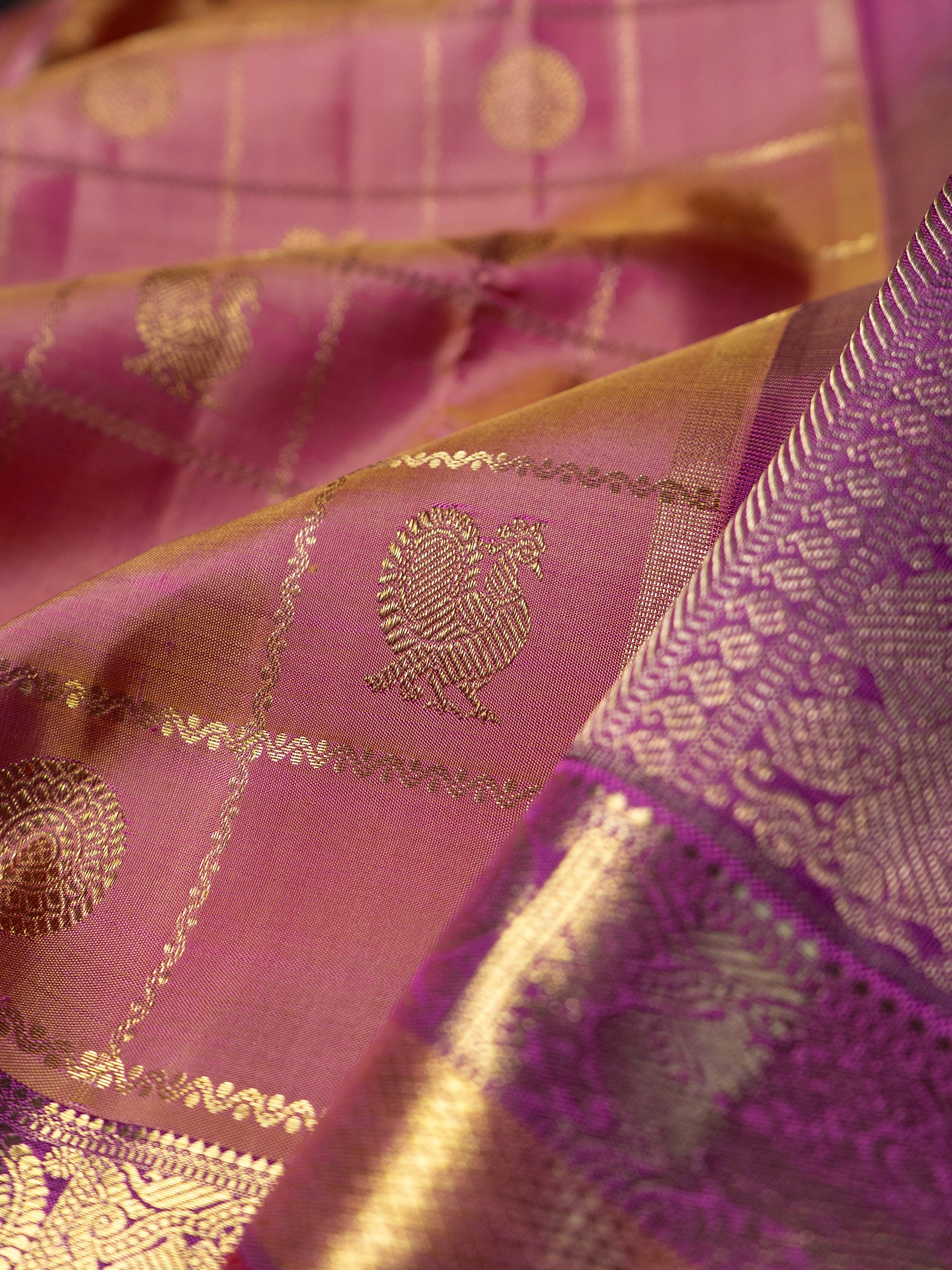 Double tone Zari Kattam  Kanjipuram Silk Saree CLSA7504