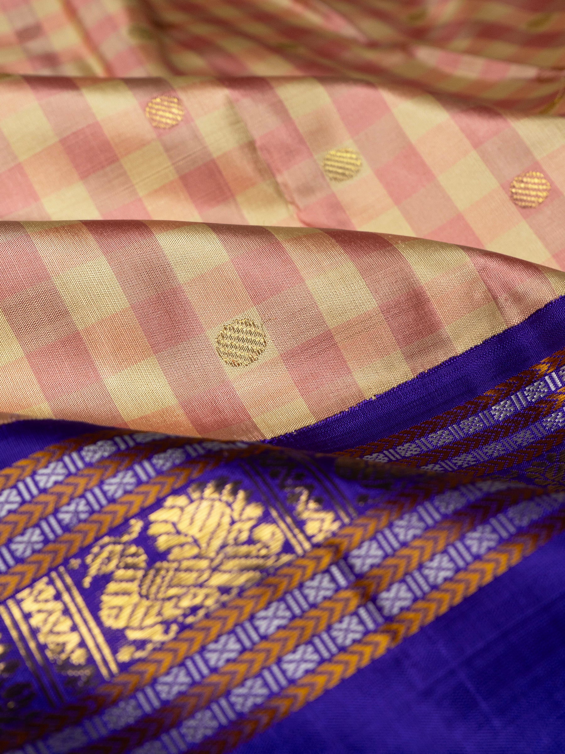 Master weaver Kattam Korvai/ Kanjipuram Saree CLSA8311