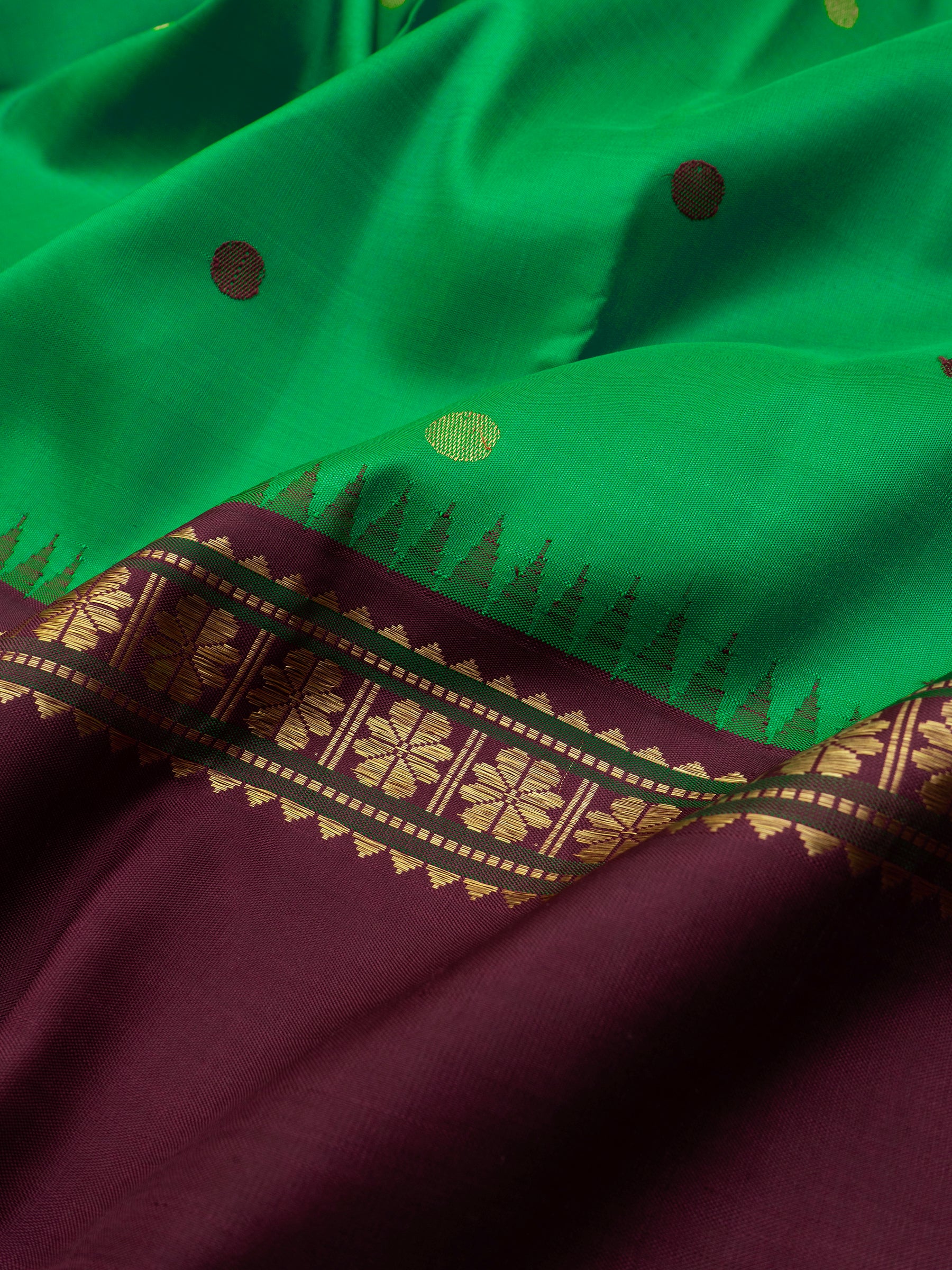 Vintage green and brown rettapet border/ Arani Silk CL8758