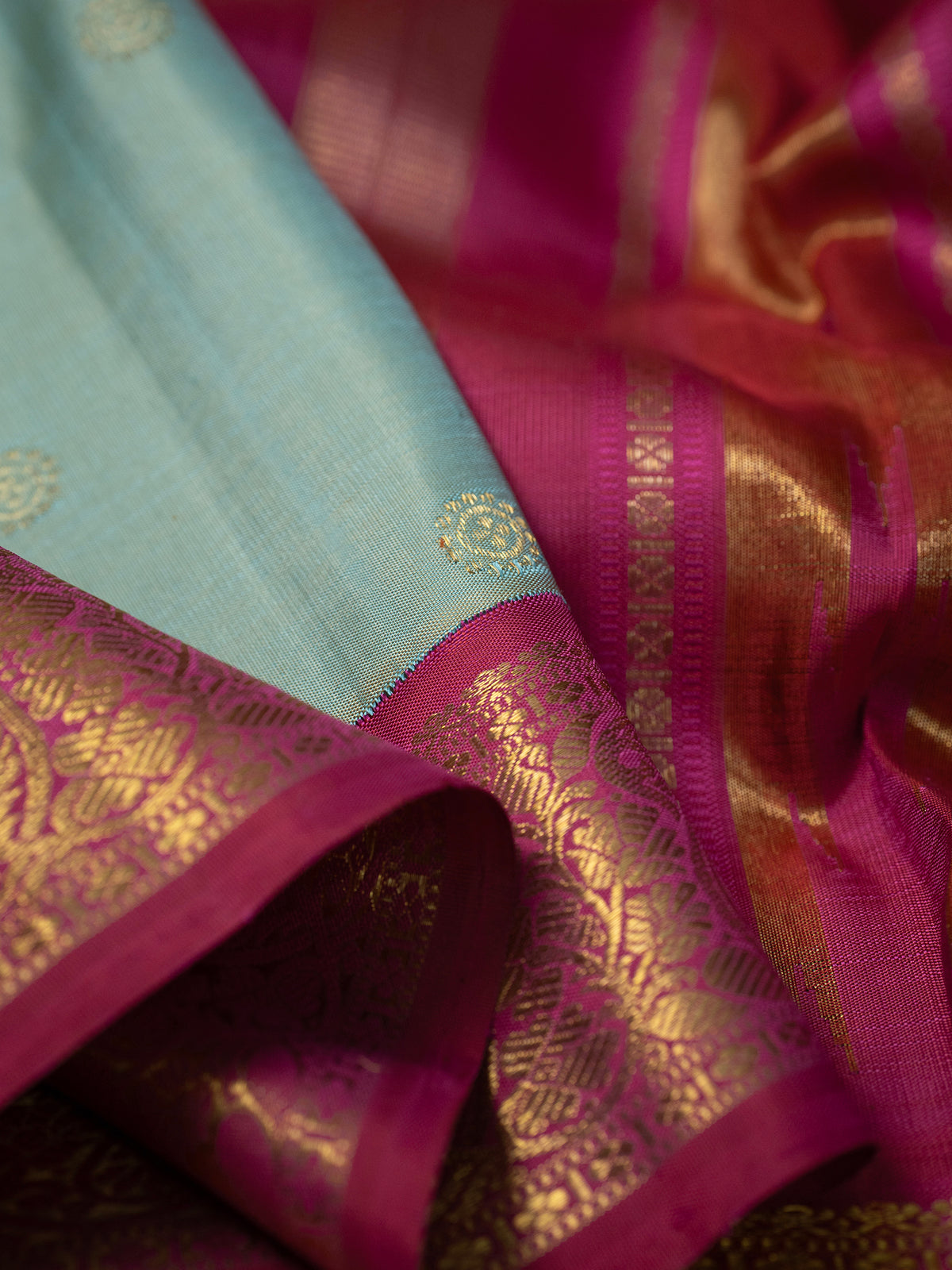 Pastel unusual greenish blue and pink kai korvai / Kanjipuram Silk Saree CLSA8951