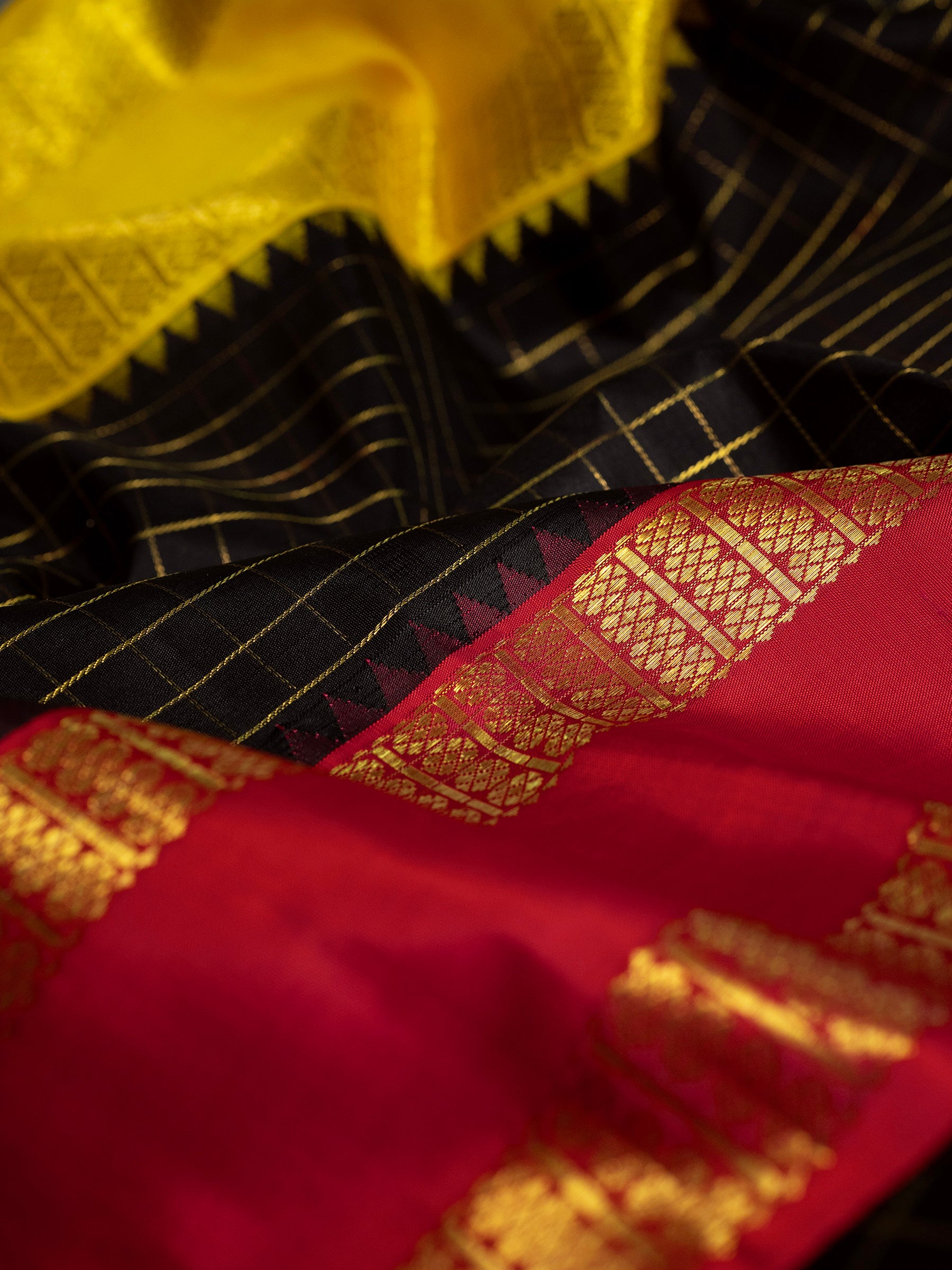 Vintage table Palla Korvai  / Kanjipuram Silk Saree CLSA11600