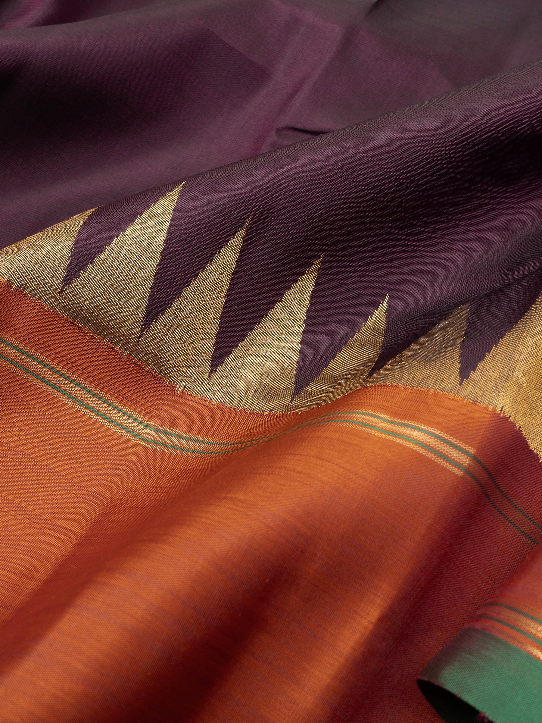 Paaku and Rust 8 kol / Kanjipuram Saree CLSA6333