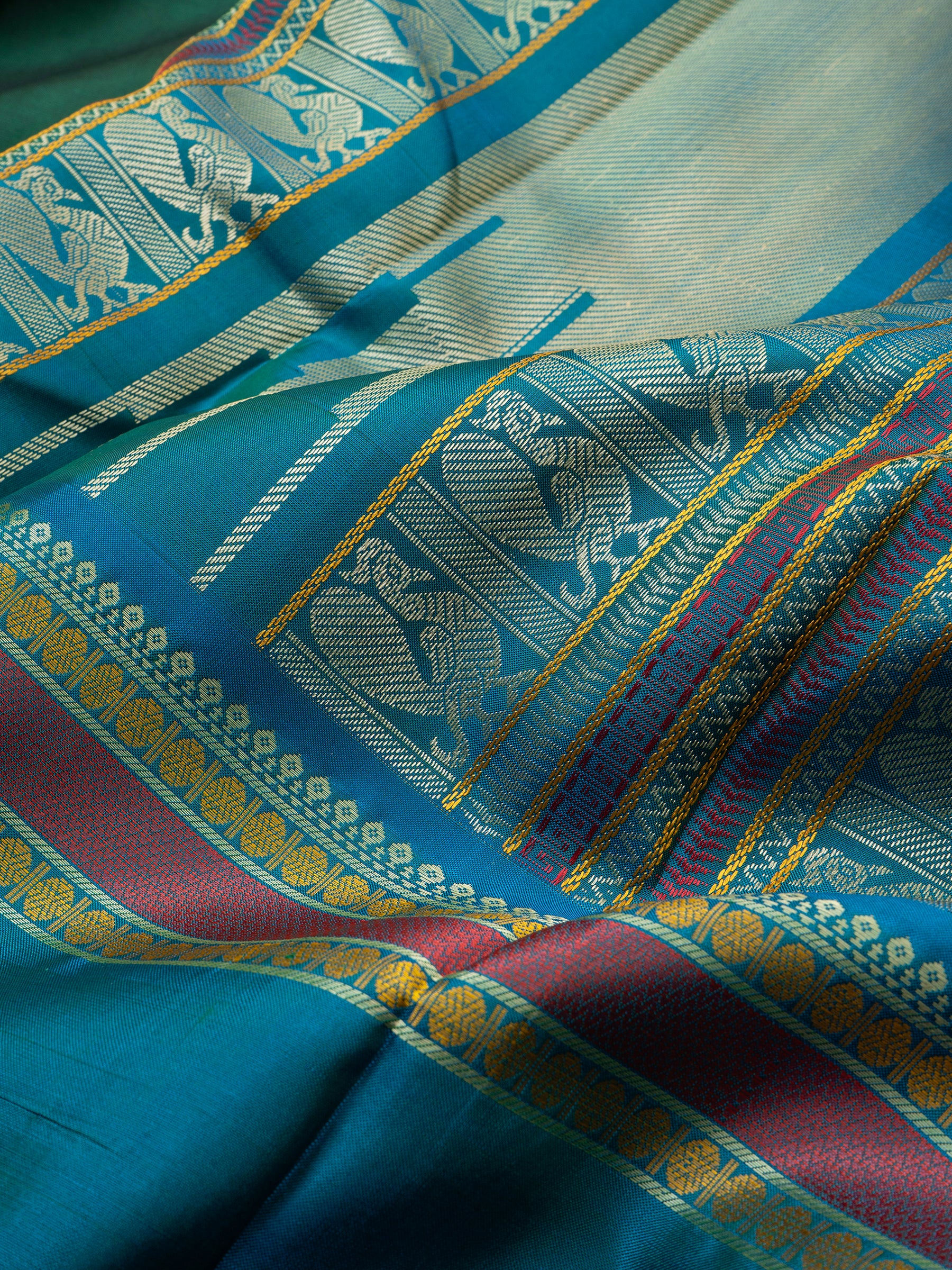 Green komatha butta/special edition kanjipuram silk CLSA2747